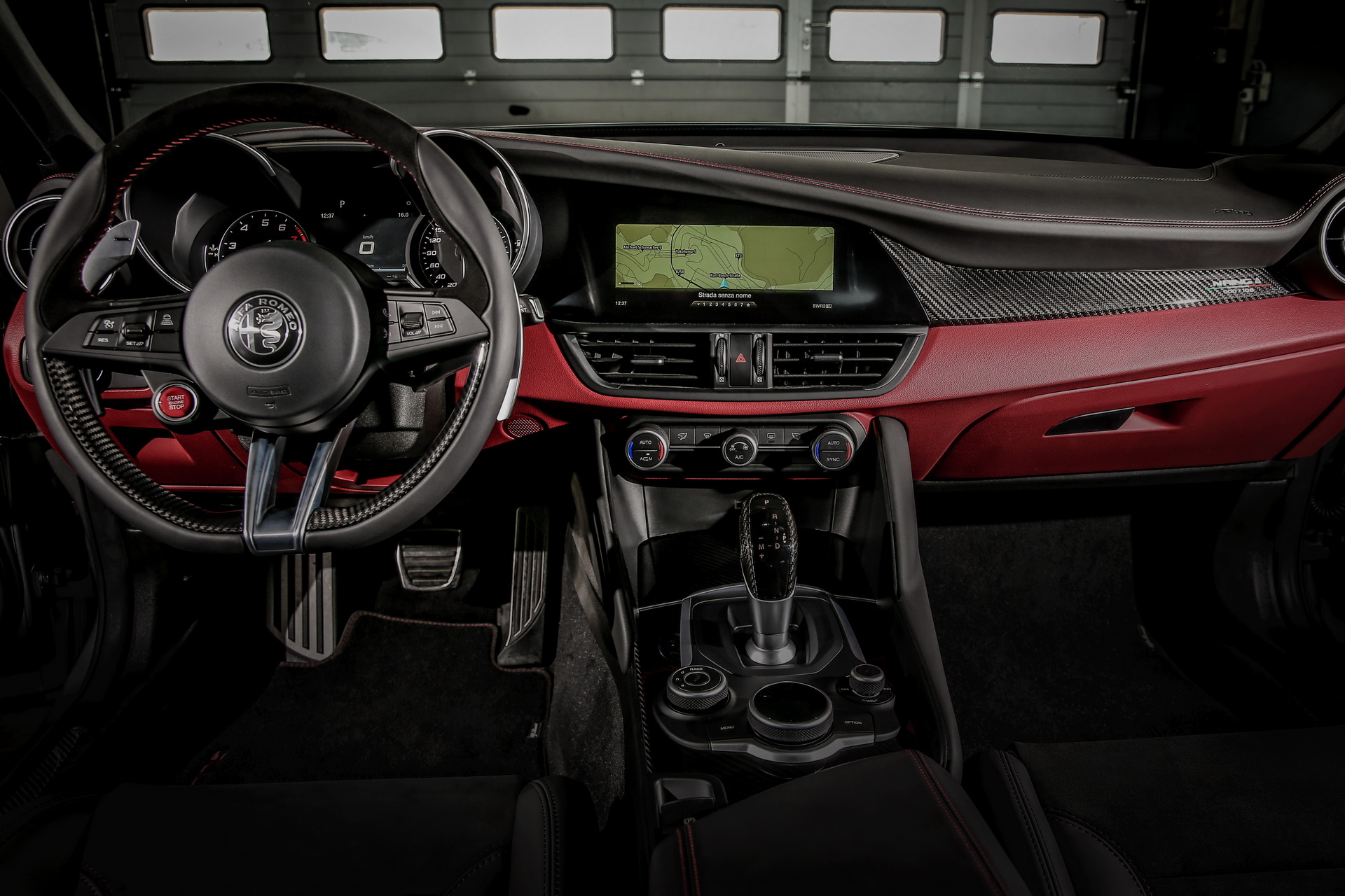 Alfa-Romeo_NRing_Giulia_Stelvio_18 Alfa Romeo Launches Limited NRing Editions Of Giulia And Stelvio Quadrifoglio In Europe