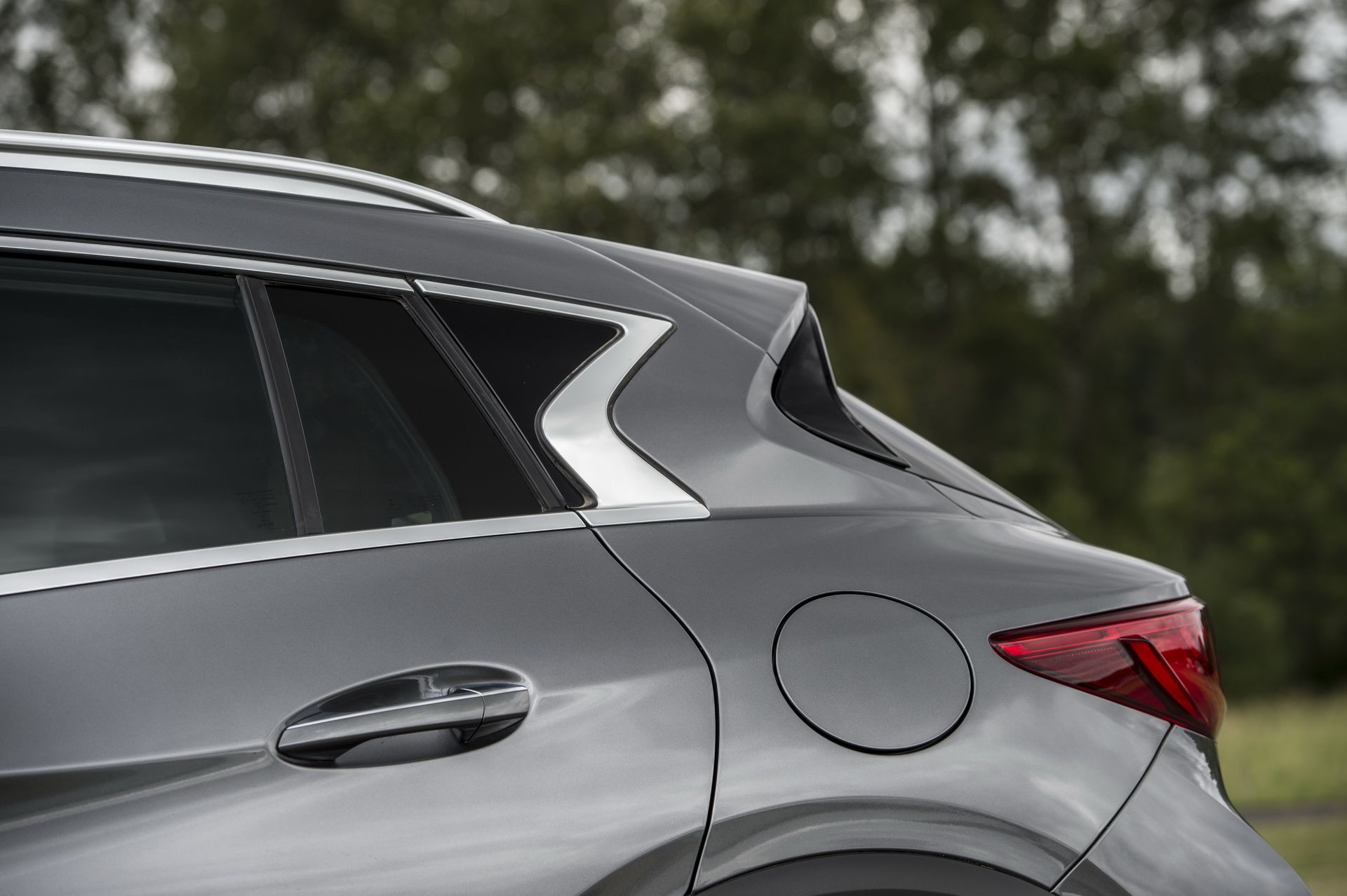 2018-infiniti-qx30-6 2018.5 Infiniti QX30 Adds More Equipment, Gets More Expensive