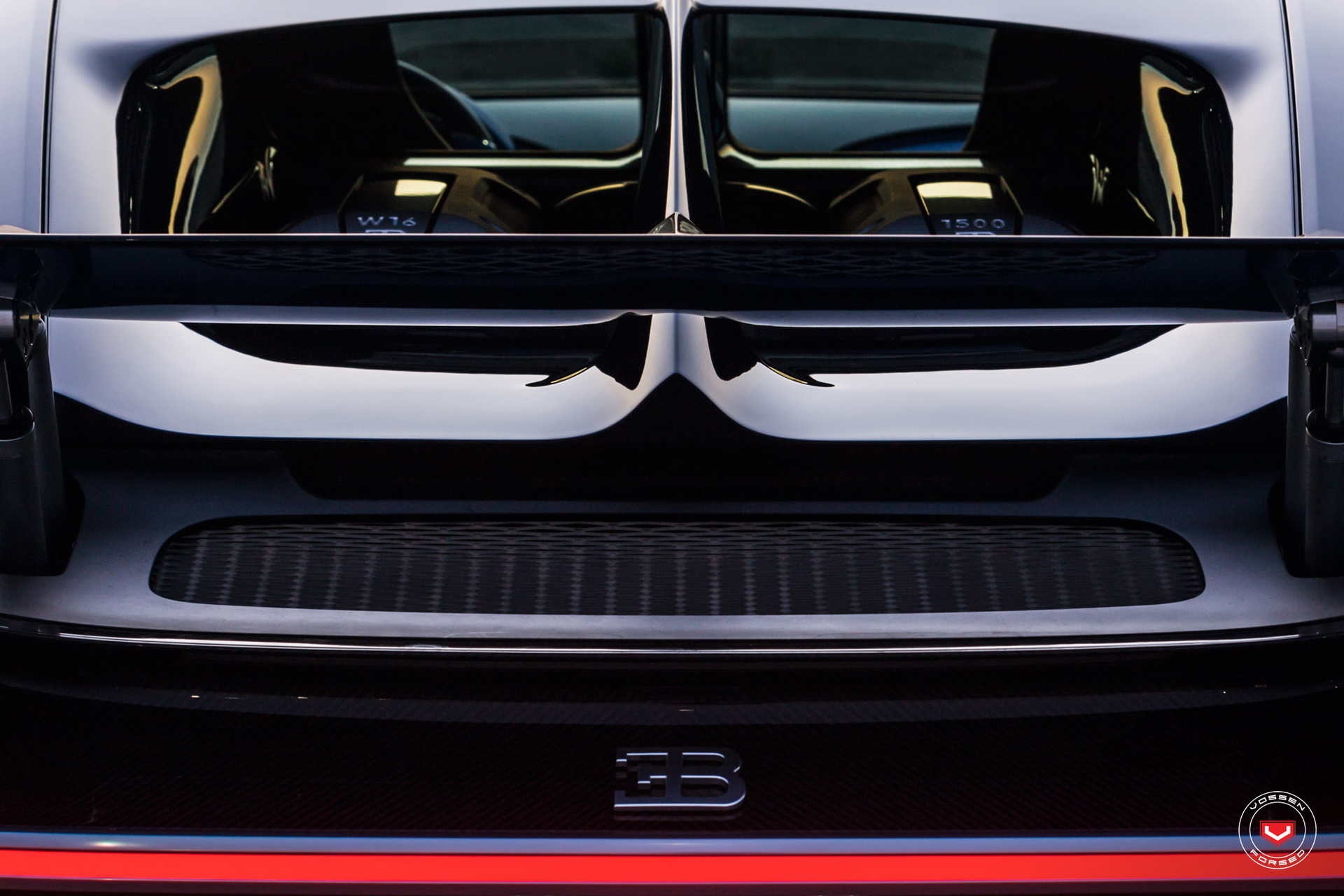 bugatti-chiron-vossen-wheels-15 Bugatti Chiron Tries On New Wheels For Size: Hot Or Not?