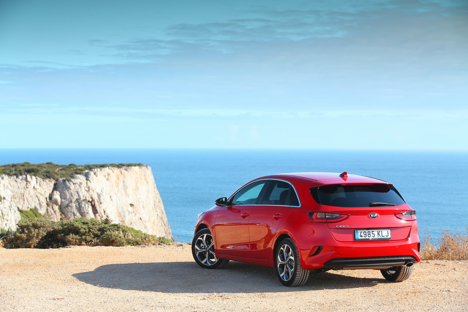 2019-kia-ceed-38 New Kia Ceed Detailed In Gigantic Image Gallery, UK Pricing Announced