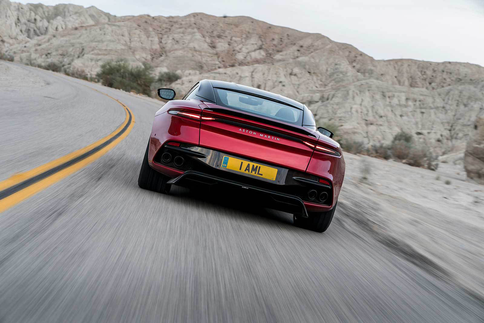 aston-martin-dbs-superleggera-leak-08 Aston Martin DBS Superleggera Arrives Suitably Early To The Party With Over 700HP