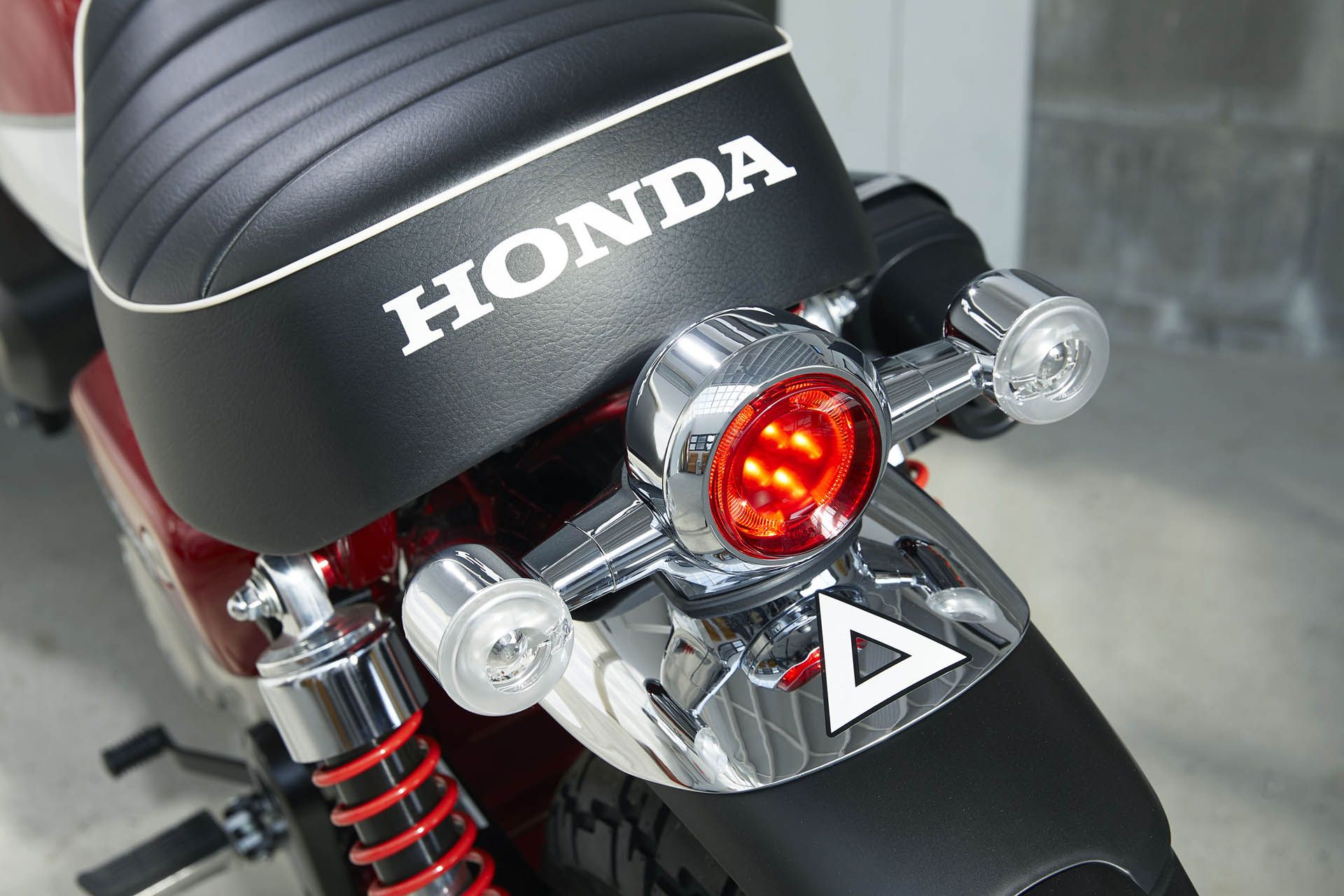 19 Honda Monkey_light on copy Minibikers Rejoice: Honda’s Bringing The Monkey And Super Cub To The US