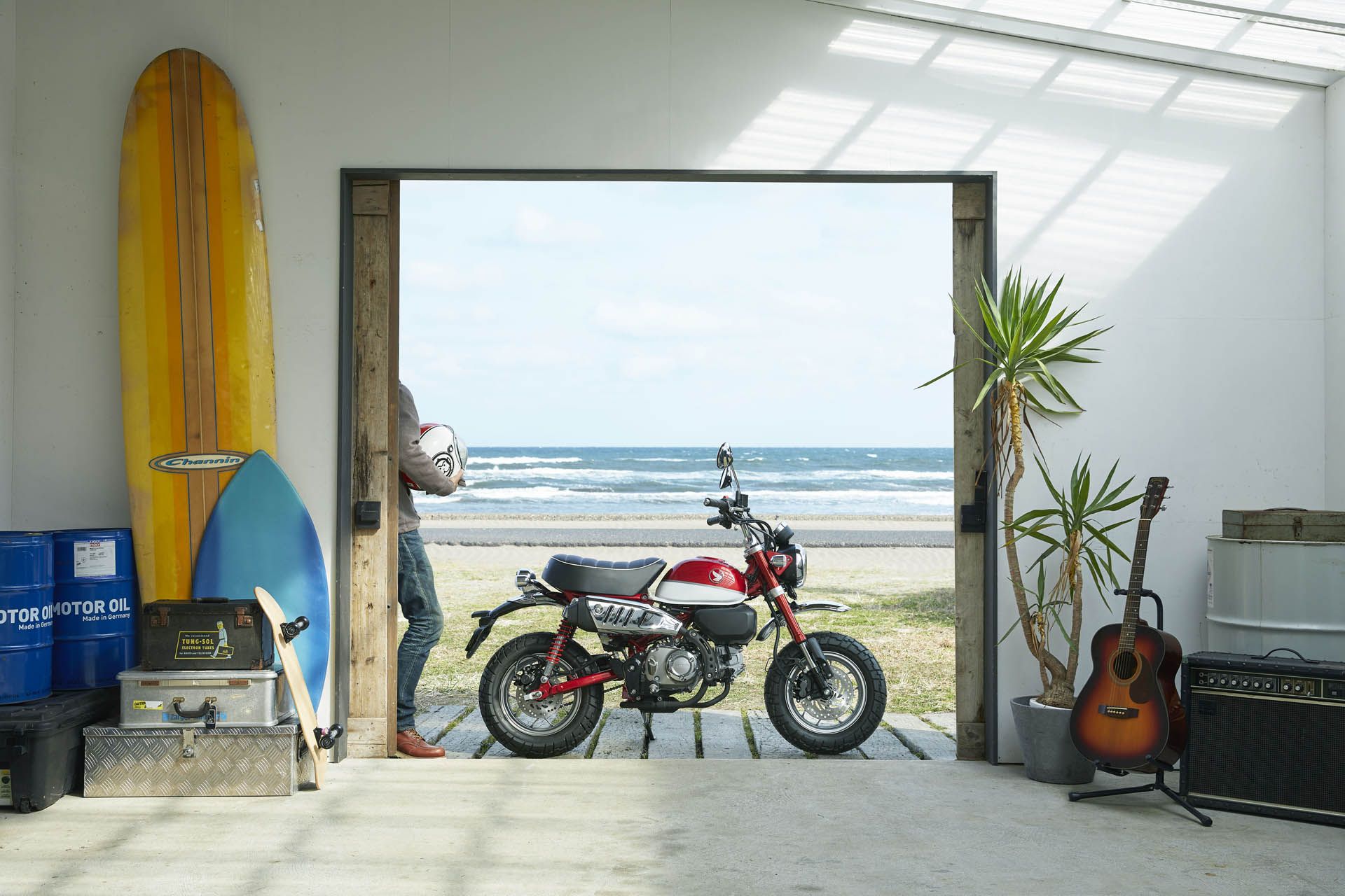 19 Honda Monkey_side copy Minibikers Rejoice: Honda’s Bringing The Monkey And Super Cub To The US