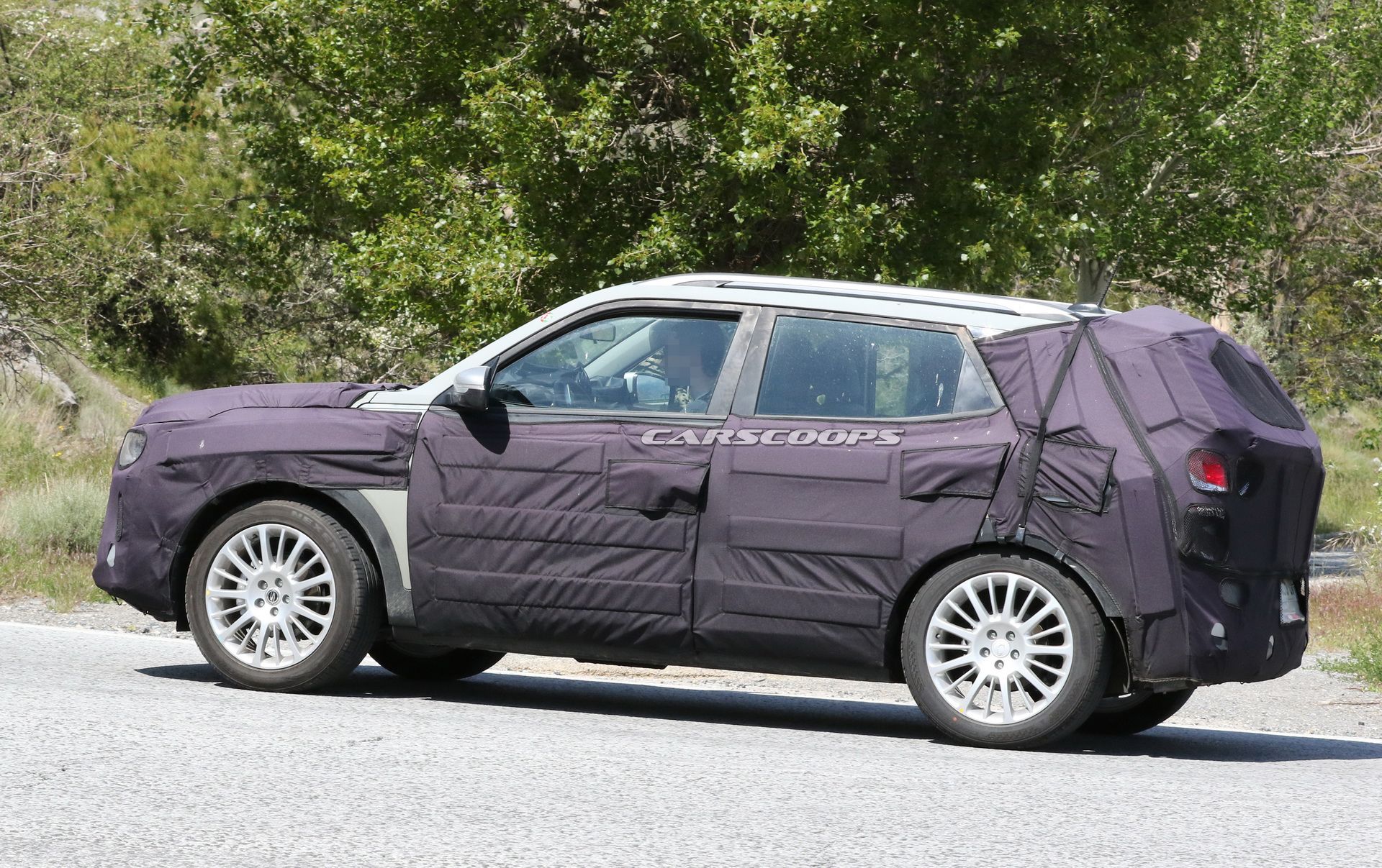 2019-ssangyong-korando-spy-20 All-New SsangYong Korando Will Usher In New Design Language