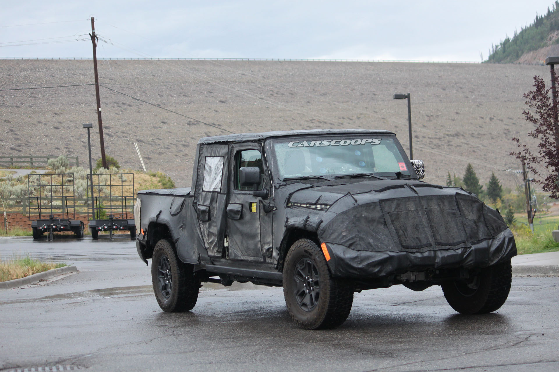 Jeep-Scrambler-17 2019 Jeep Scrambler: Here’s What To Expect From The JL-Based Pickup Truck