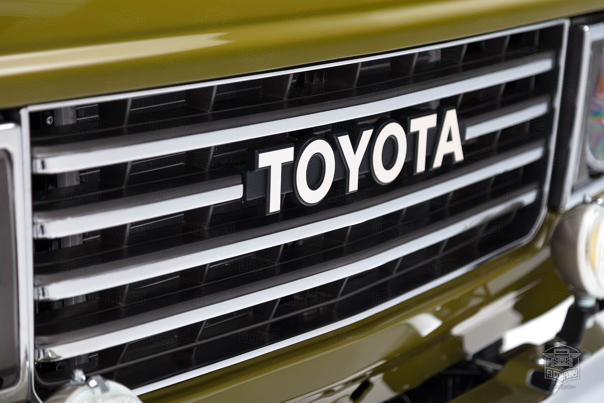 1986-Toyota-Land-Cruiser-FJ62-FJ-Company-04 Restomod ’86 Toyota Land Cruiser Is From Another Time