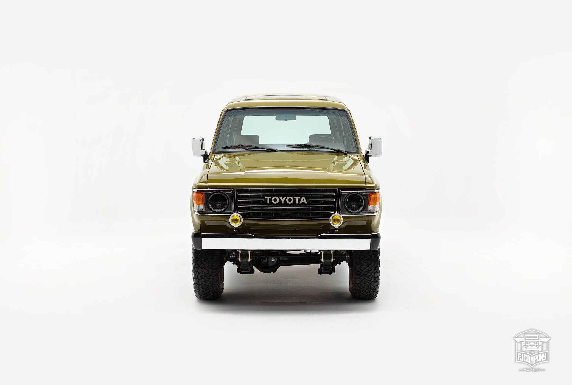 1986-Toyota-Land-Cruiser-FJ62-FJ-Company-14 Restomod ’86 Toyota Land Cruiser Is From Another Time