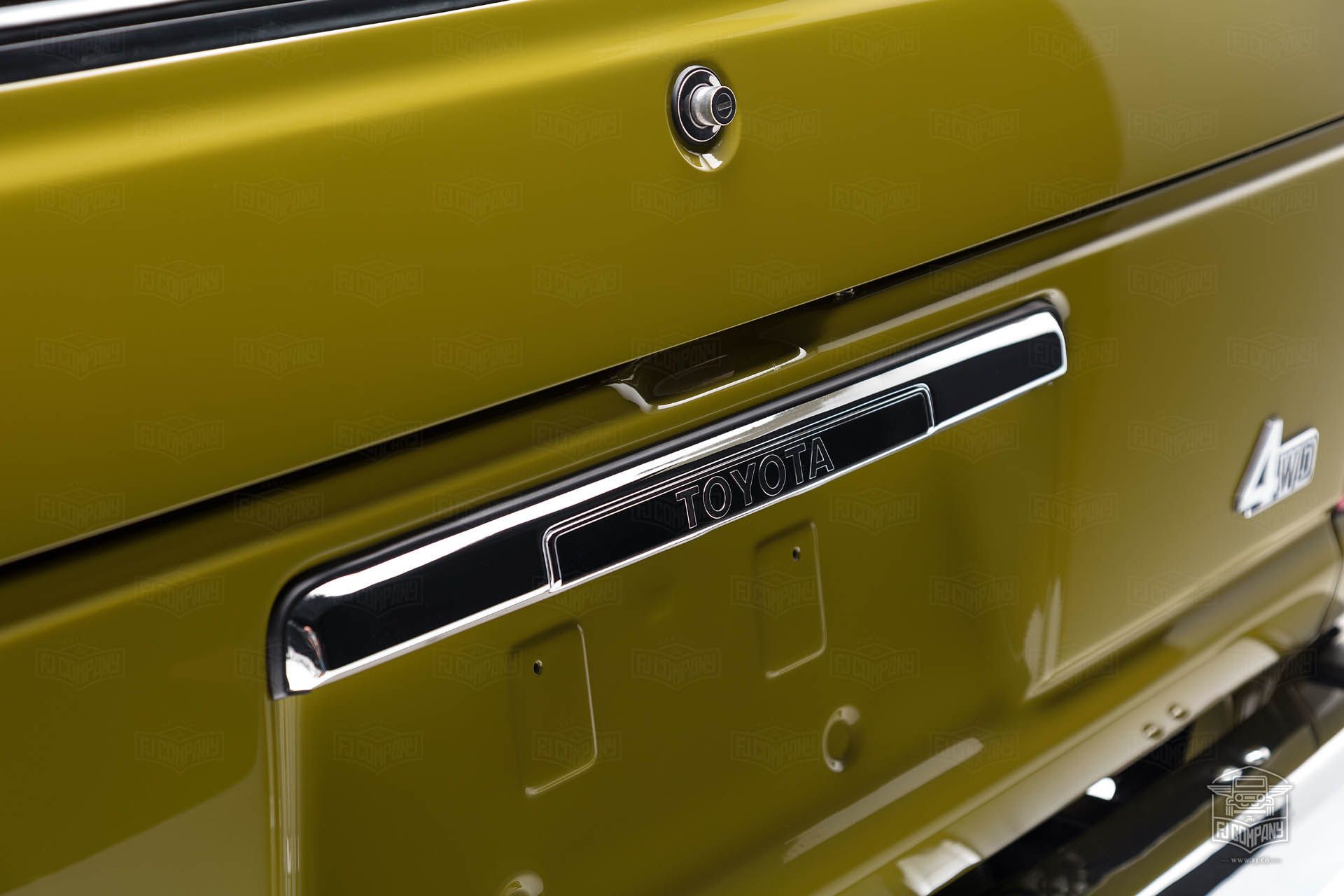 1986-Toyota-Land-Cruiser-FJ62-FJ-Company-22 Restomod ’86 Toyota Land Cruiser Is From Another Time