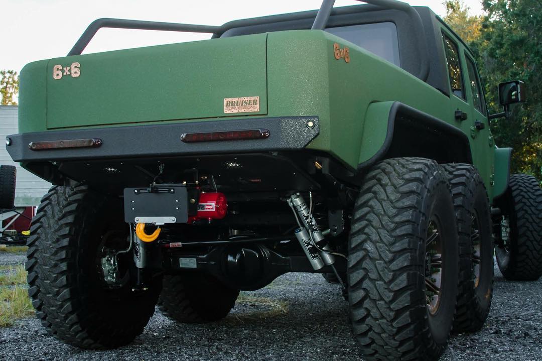 jeep-wrangler-6x6-bruiser-conversions-28 Bruiser Conversions 6×6 Is A Six-Wheel Jeep Wrangler With A 450HP LS3 V8