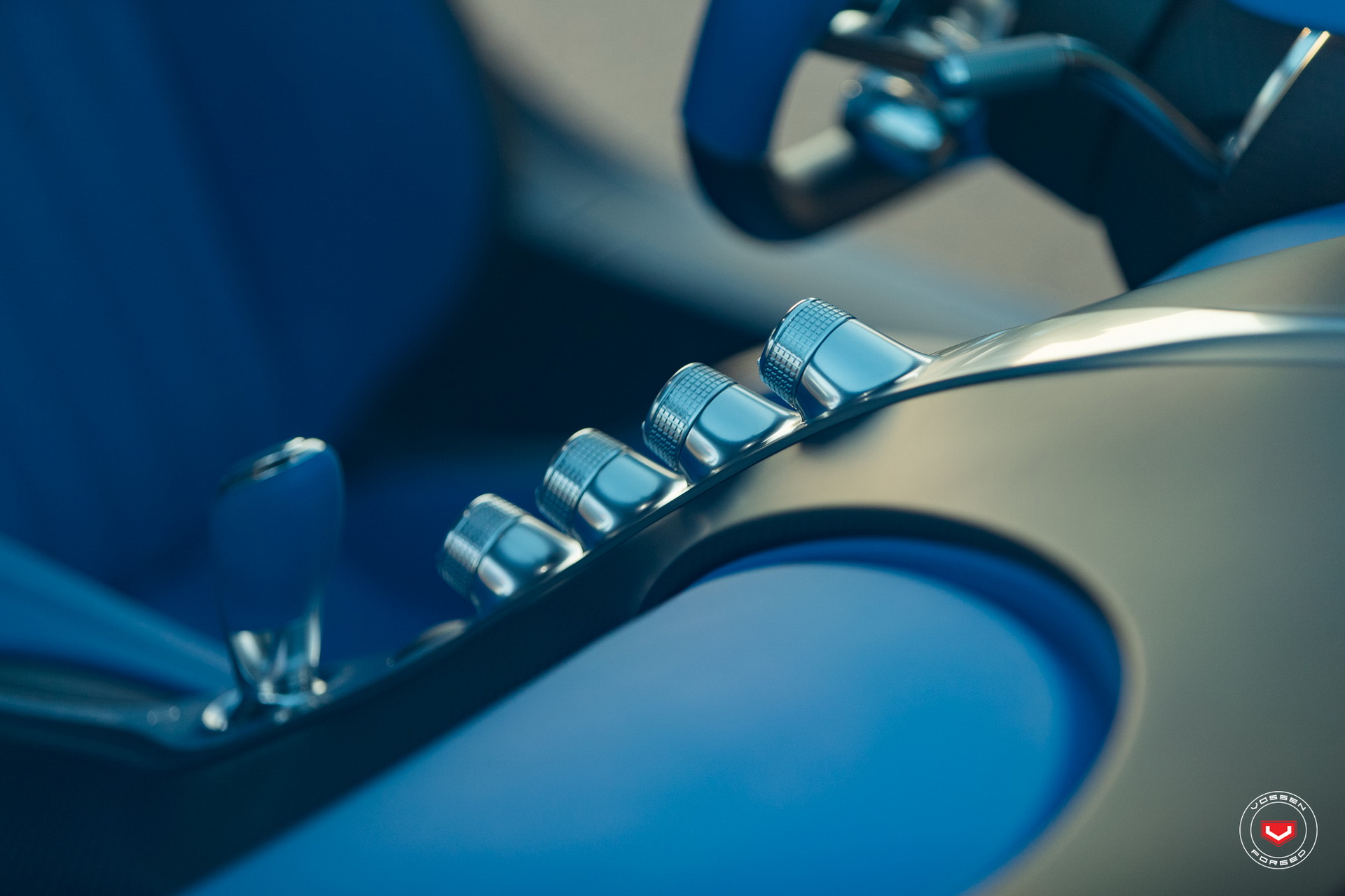 bugatti-chiron-vossen-wheels-41 Bugatti Chiron Tries On New Wheels For Size: Hot Or Not?