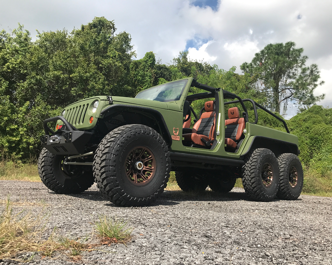 jeep-wrangler-6x6-bruiser-conversions-19 Bruiser Conversions 6×6 Is A Six-Wheel Jeep Wrangler With A 450HP LS3 V8