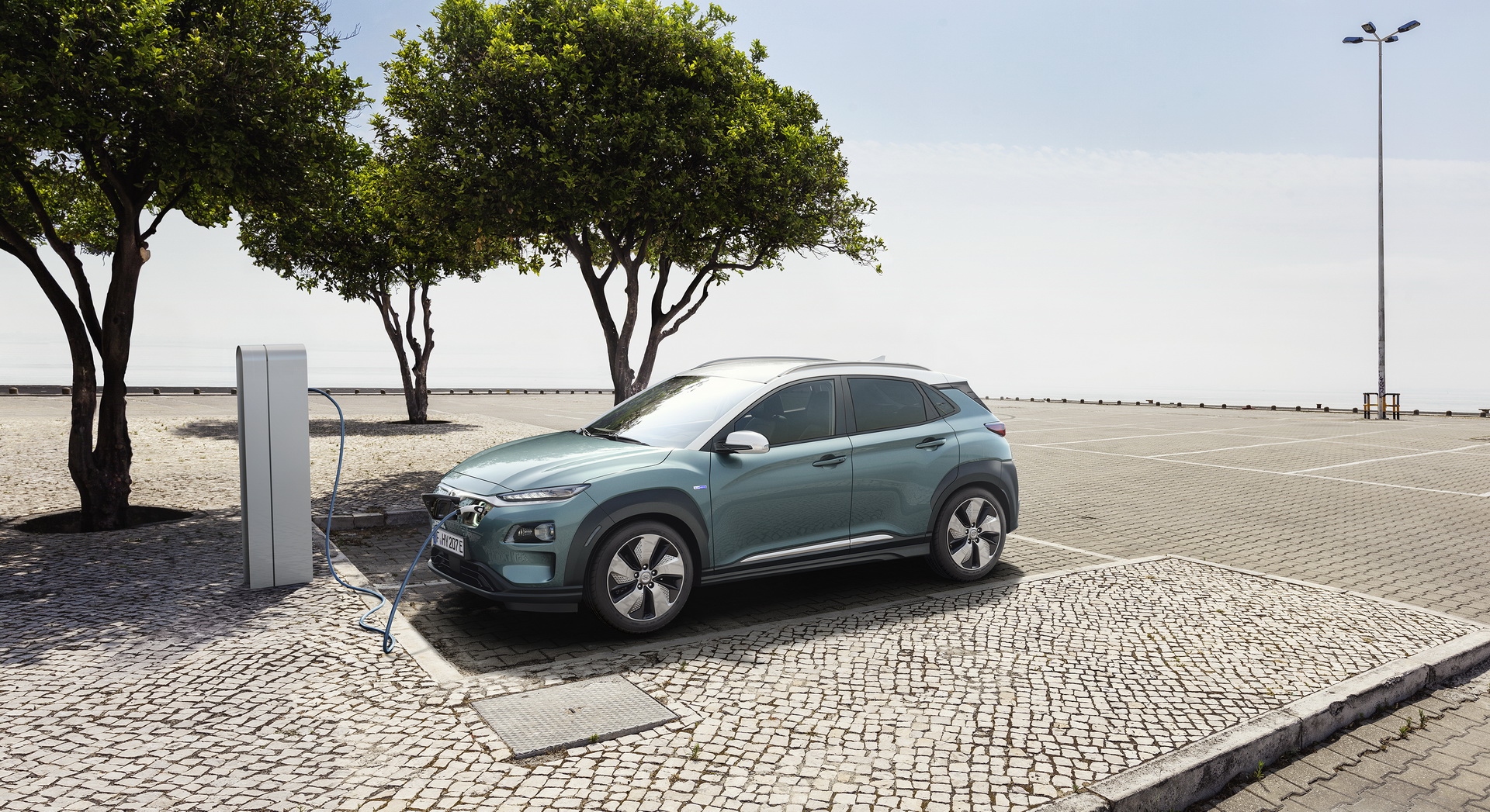 Hyundai-Kona-Electric-01 Hyundai Kona Electric Priced From £24,995 In The UK