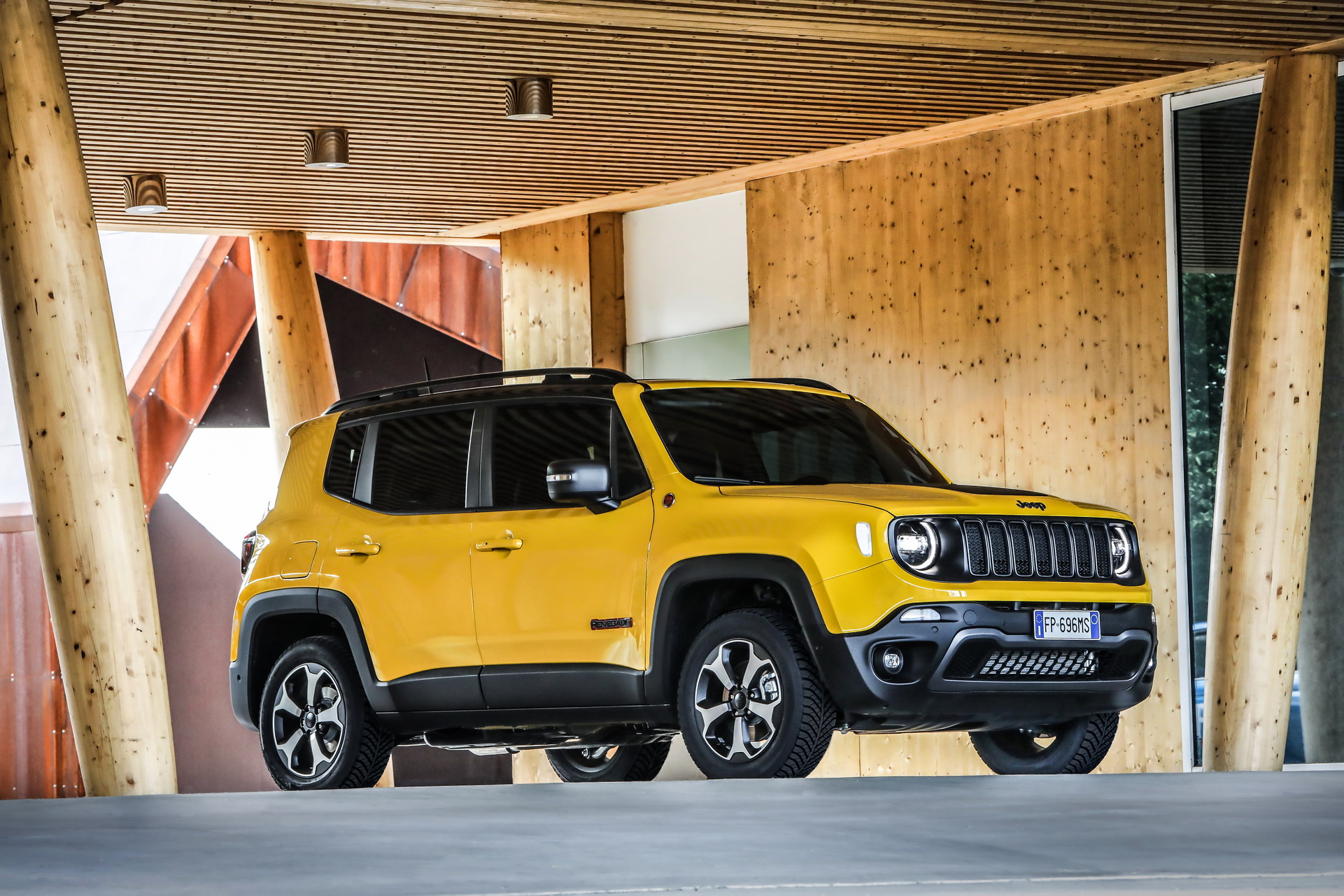 2019 Jeep Renegade Facelift 61 2019 Jeep Renegade Gets Cute Makeover And New Engines: Full Details, Photos & Video