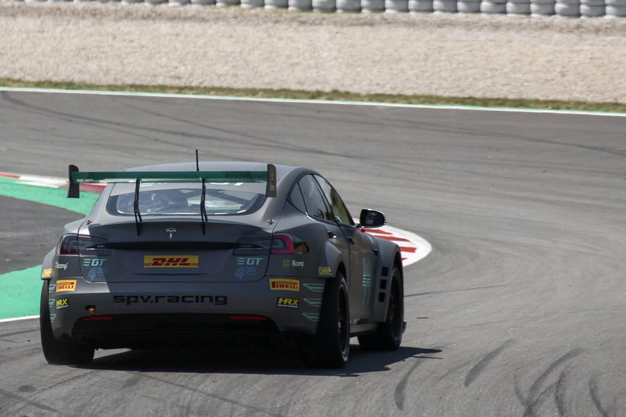 electric-gt-tesla-model-s-P100DL-16 copy Electric Racing Tesla Model S P100DL Unveiled At Catalunya