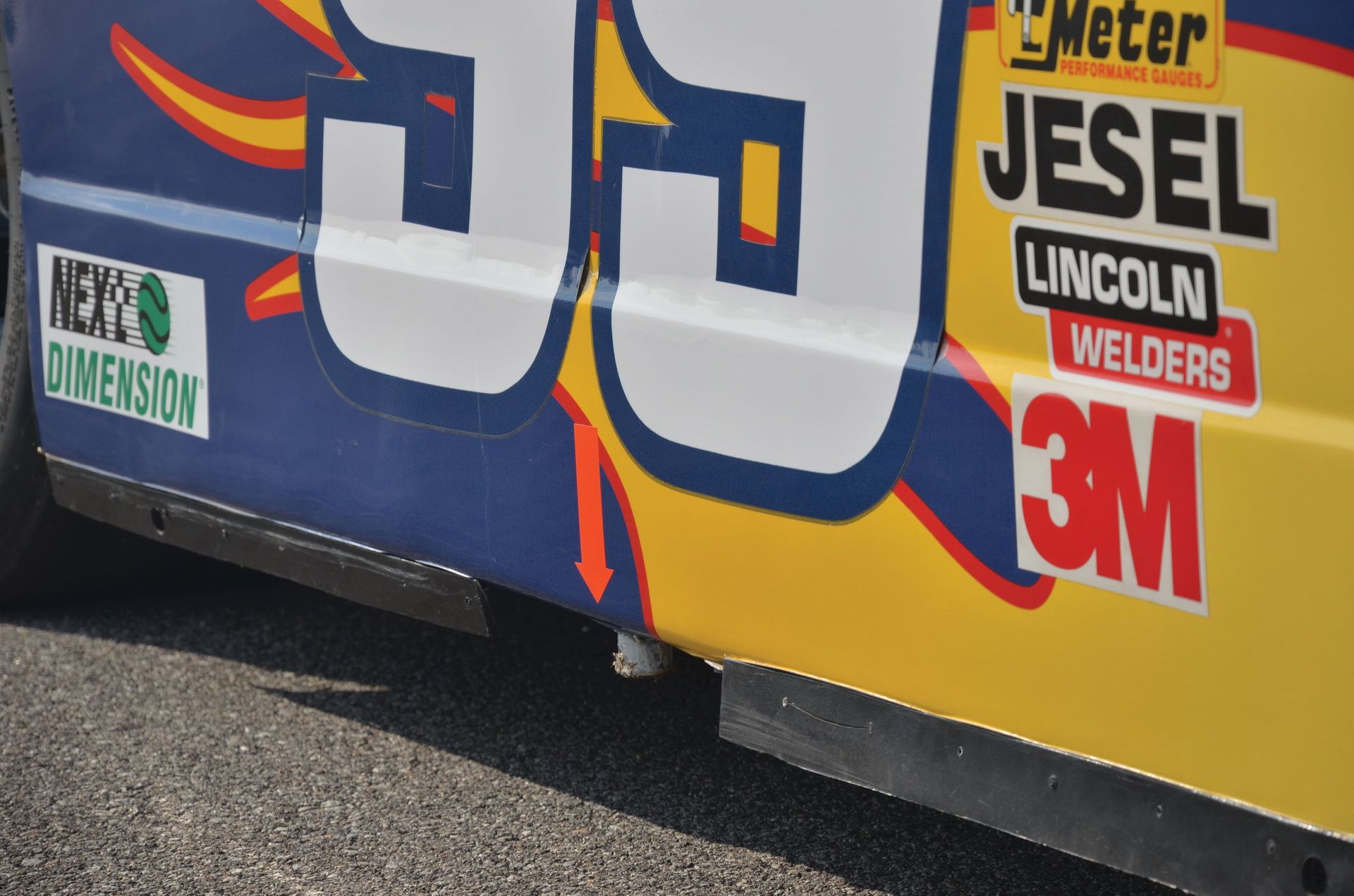 2006-nascar-chevrolet-monte-carlo-10 Get Your Days Of Thunder Fix With This Chevy Monte Carlo NASCAR Racer