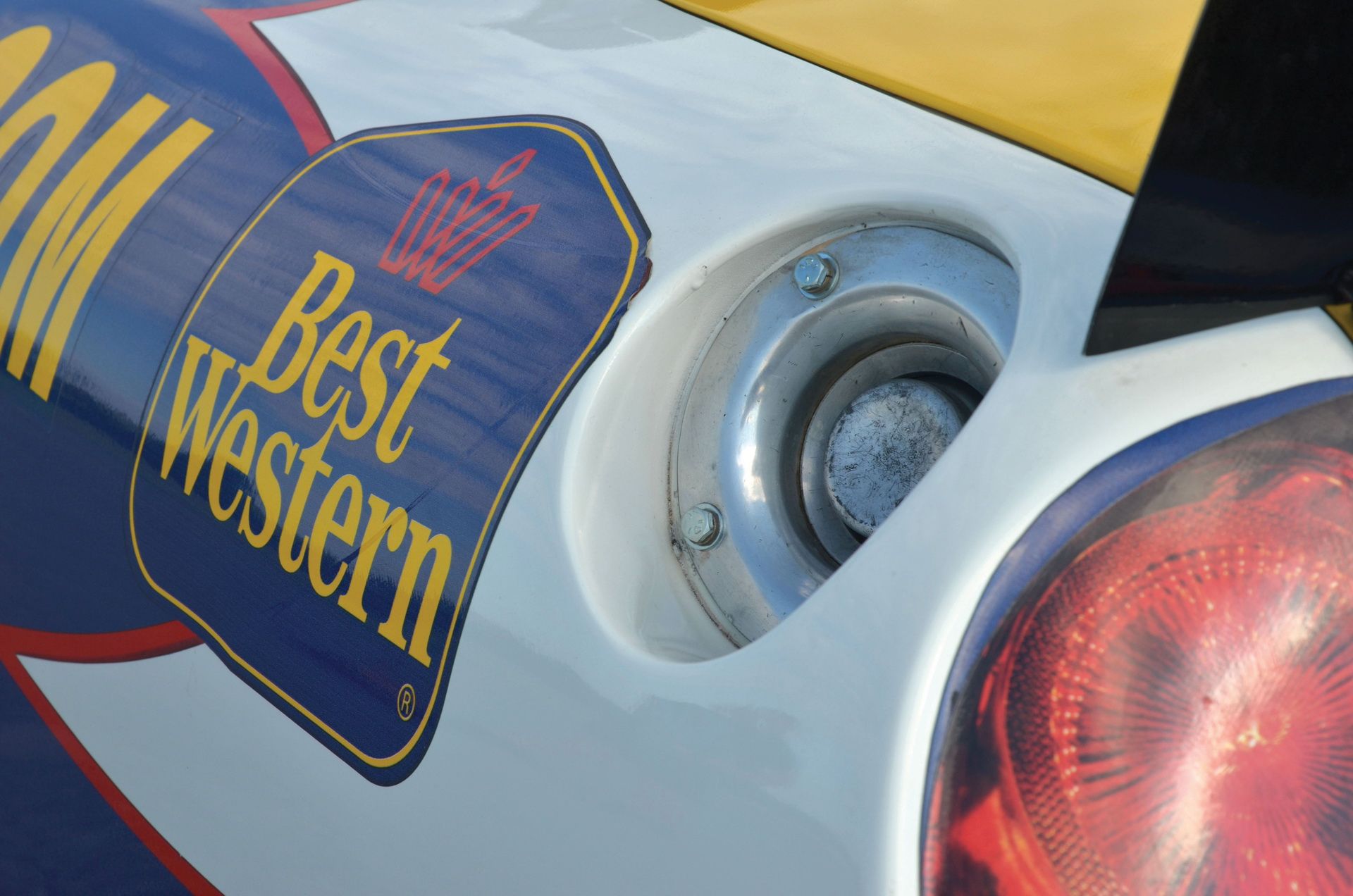 2006-nascar-chevrolet-monte-carlo-12 Get Your Days Of Thunder Fix With This Chevy Monte Carlo NASCAR Racer