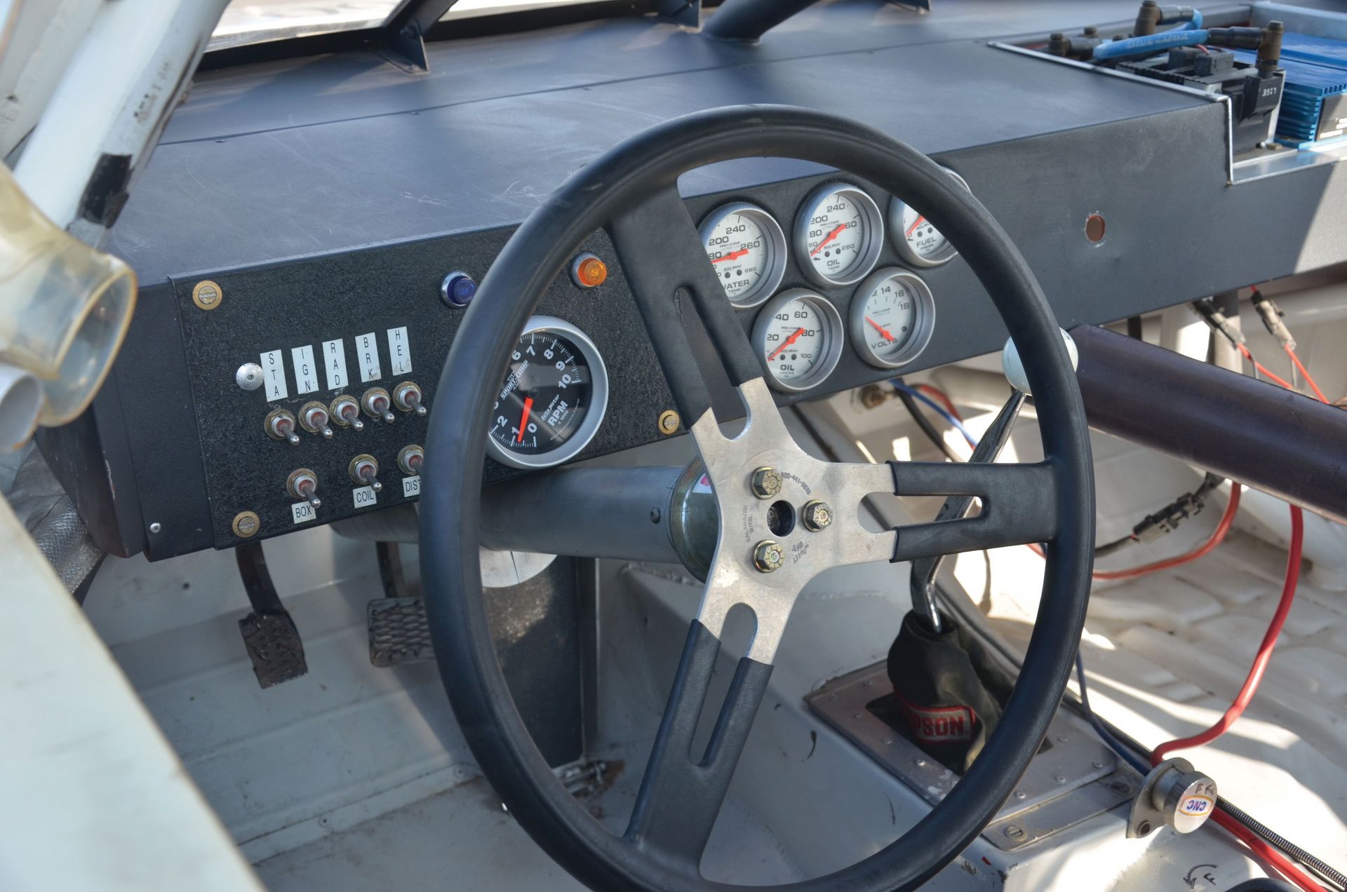 2006-nascar-chevrolet-monte-carlo-16 Get Your Days Of Thunder Fix With This Chevy Monte Carlo NASCAR Racer