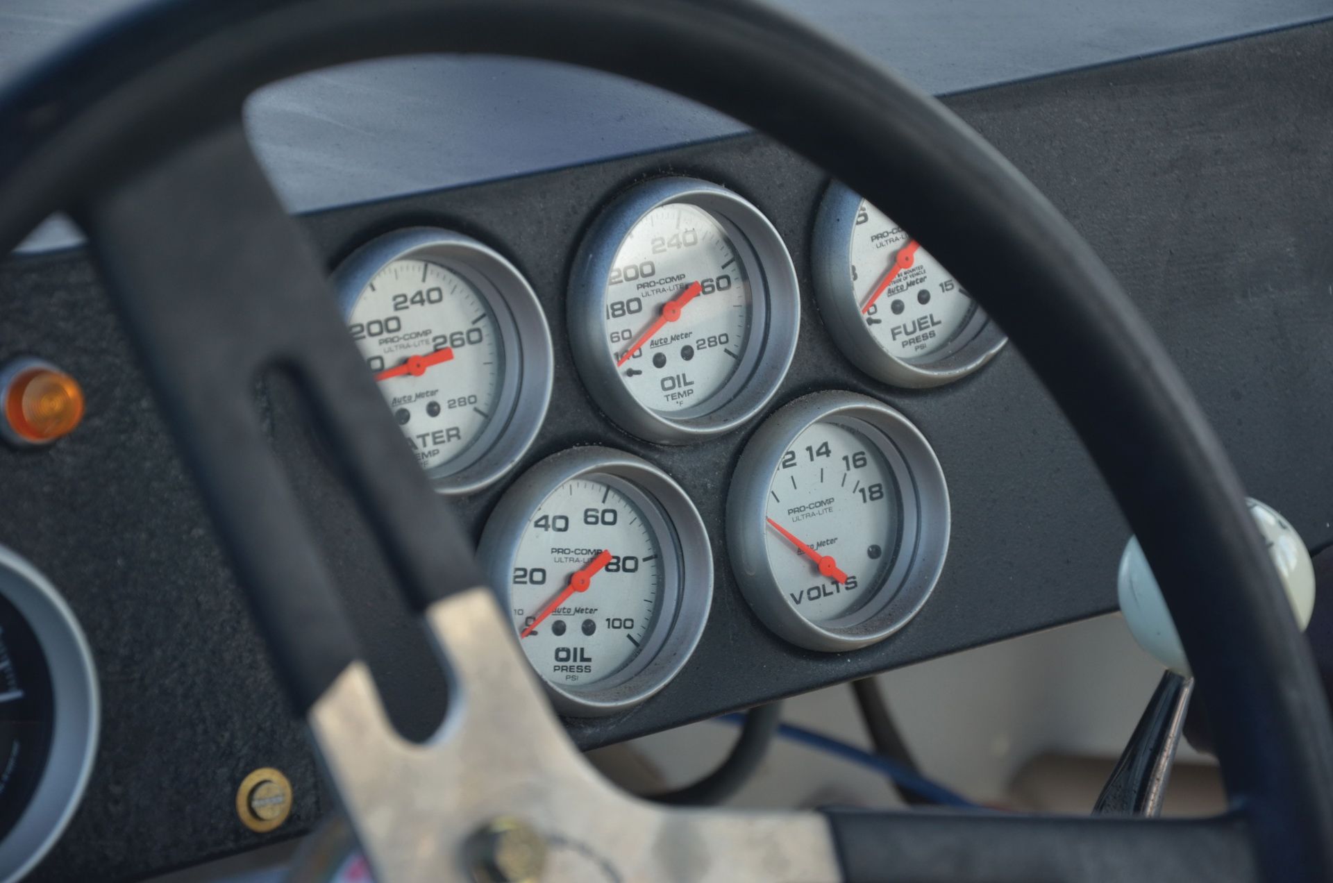 2006-nascar-chevrolet-monte-carlo-17 Get Your Days Of Thunder Fix With This Chevy Monte Carlo NASCAR Racer