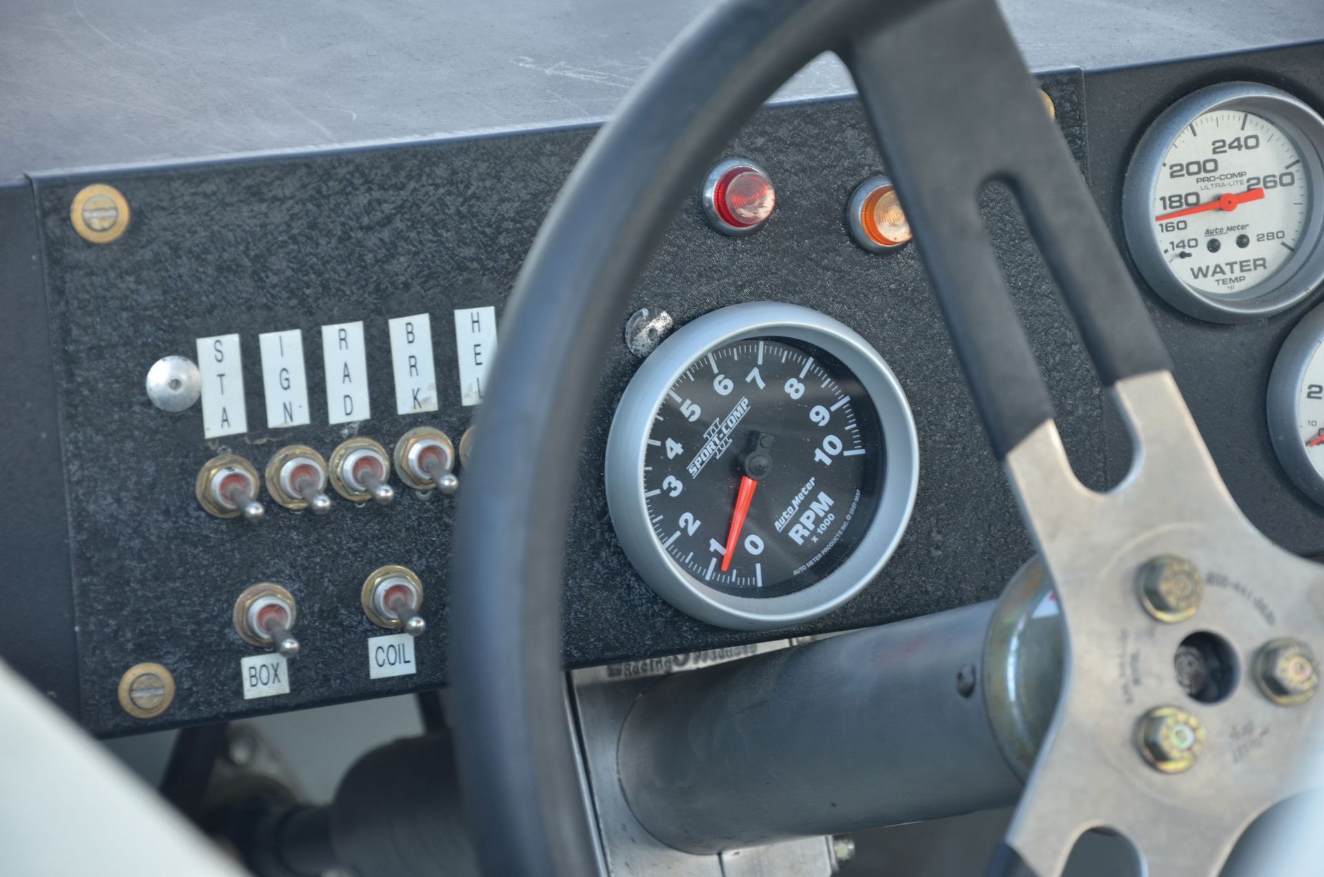 2006-nascar-chevrolet-monte-carlo-18 Get Your Days Of Thunder Fix With This Chevy Monte Carlo NASCAR Racer