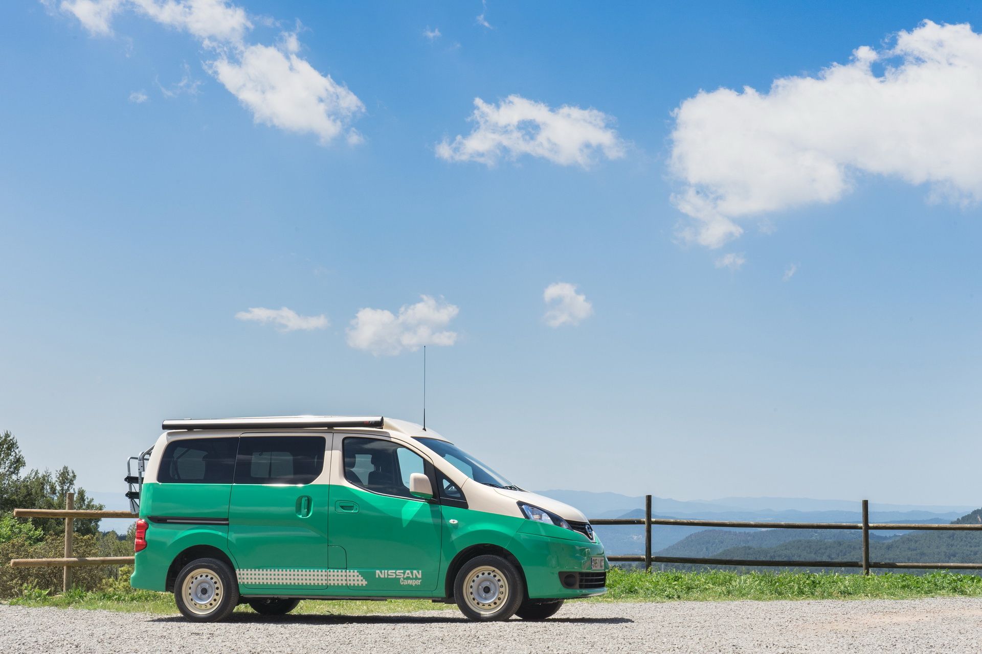 2018-nissan-camper-vans-5 Go On Holiday With Nissan’s New e-NV200 And NV300 Camper Vans