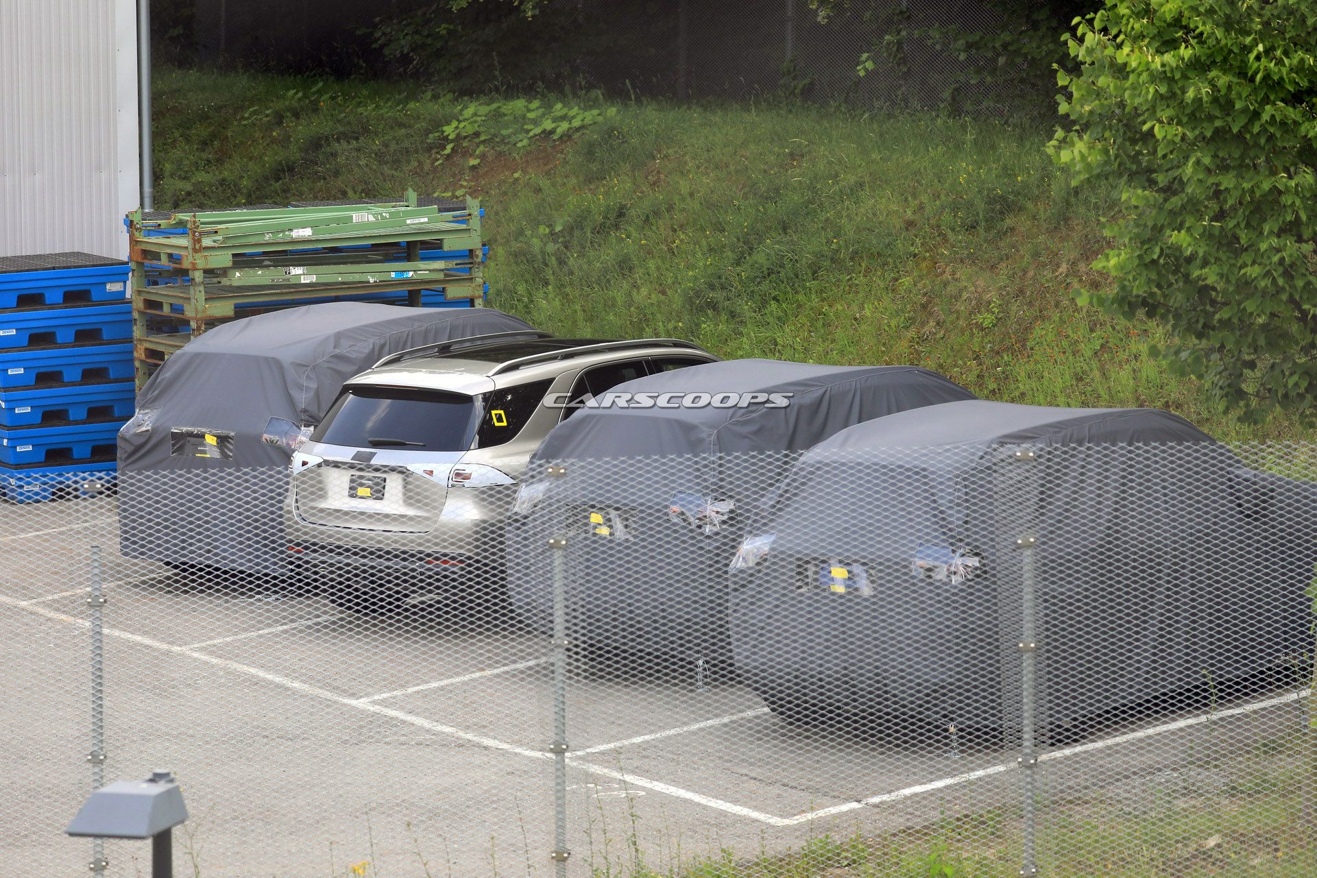 2019 Mercedes GLE 8 2019 Mercedes GLE: Most Revealing Photos Give Us Our Best Look Yet