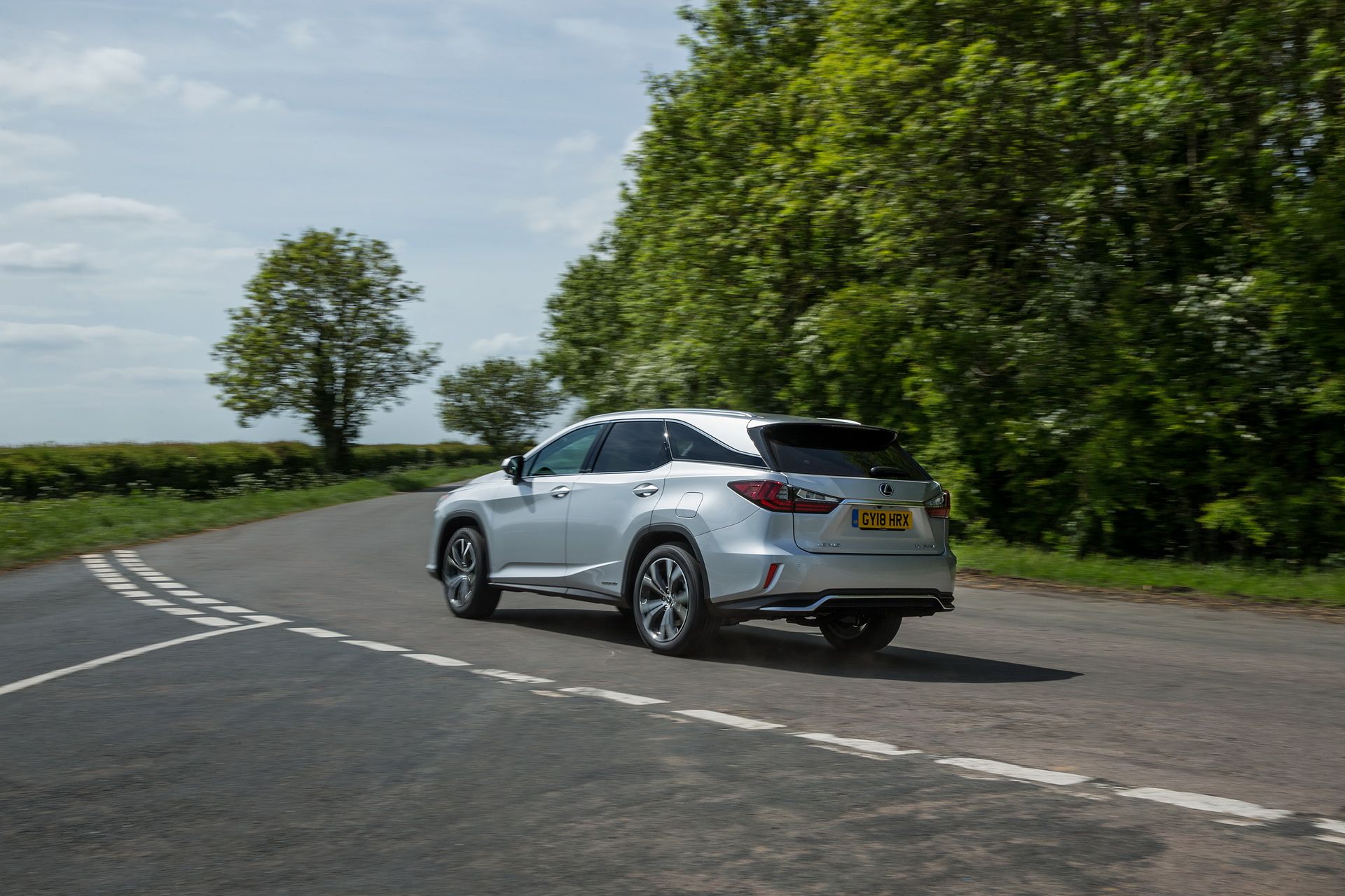 2019-lexus-rx-450hl-8 Order The Three-Row Lexus RX 450hL From £50,995 In The UK