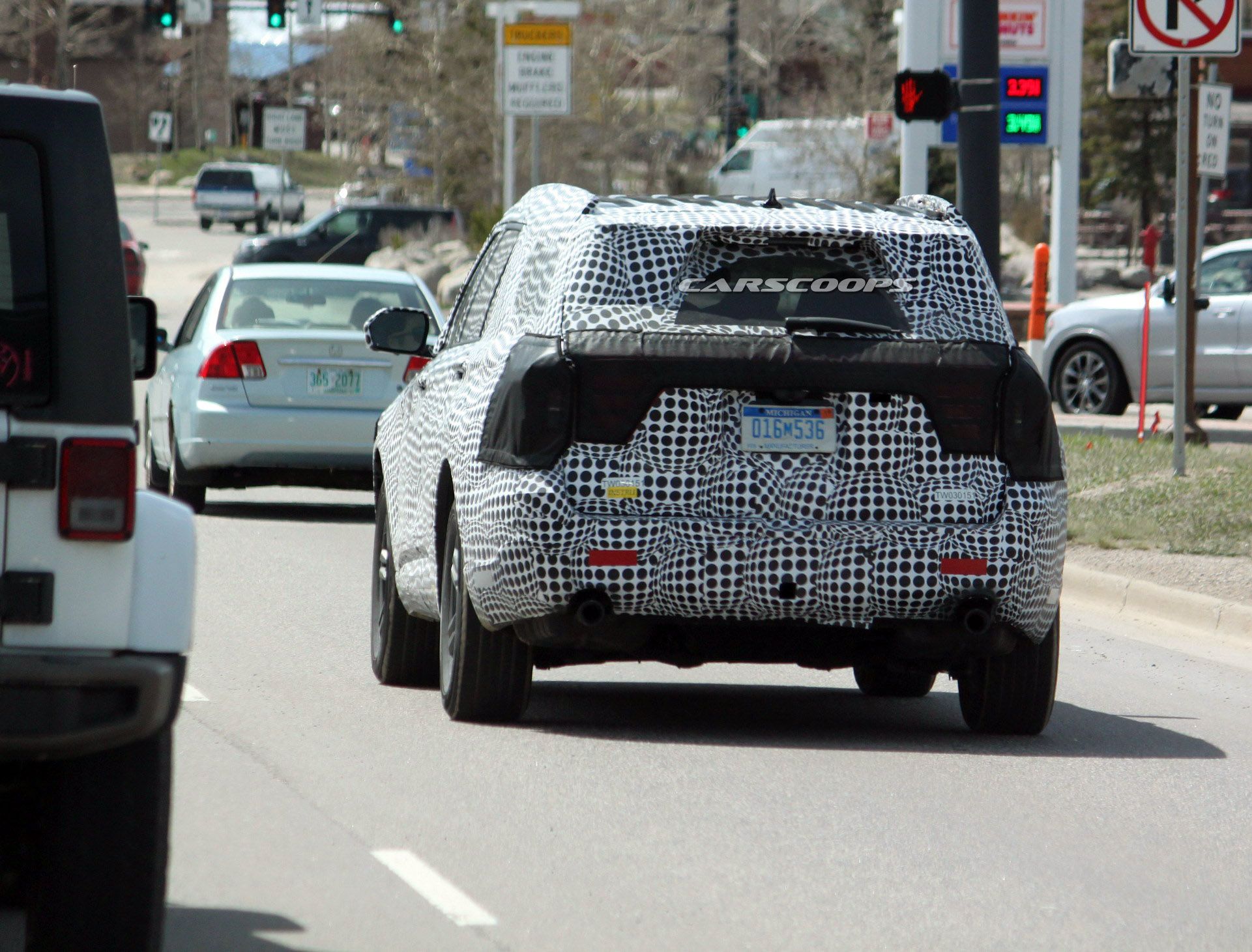2020-Ford-Explorer-21Carscoops 2020 Ford Explorer Already Looking Bigger And Brawnier