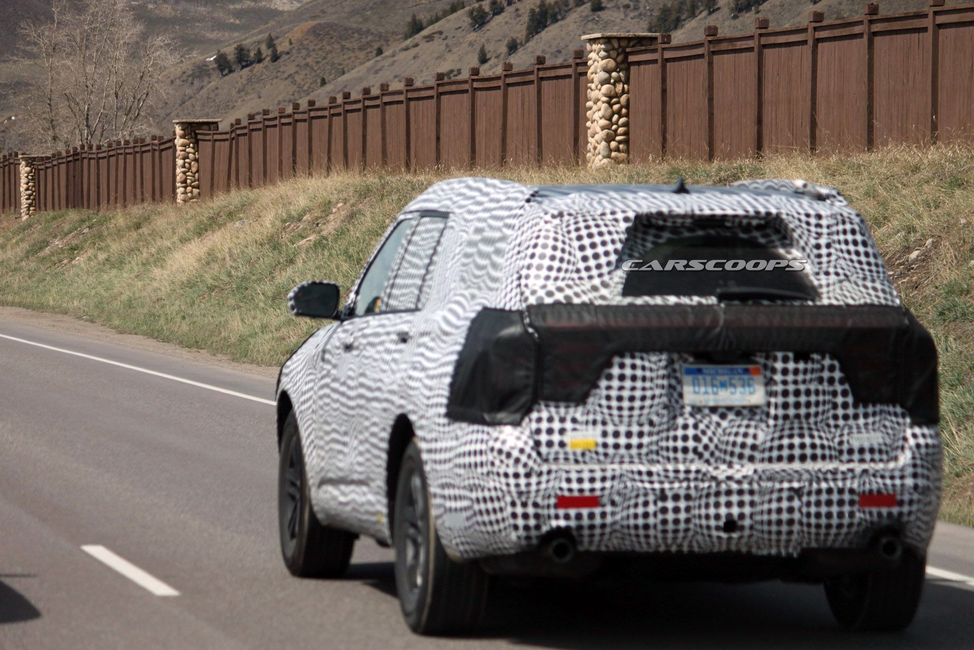 2020-Ford-Explorer-25Carscoops 2020 Ford Explorer Already Looking Bigger And Brawnier