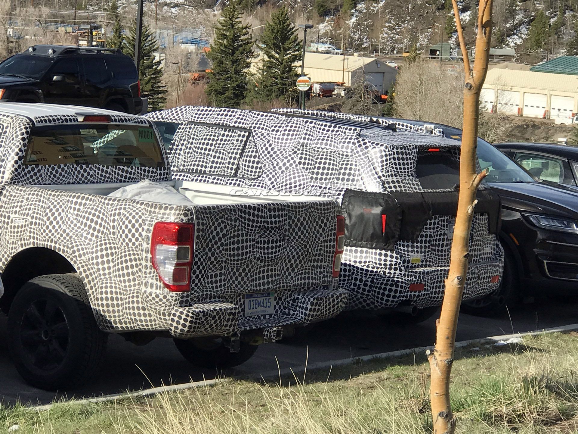 2020-Ford-Explorer-26Carscoops 2020 Ford Explorer Already Looking Bigger And Brawnier