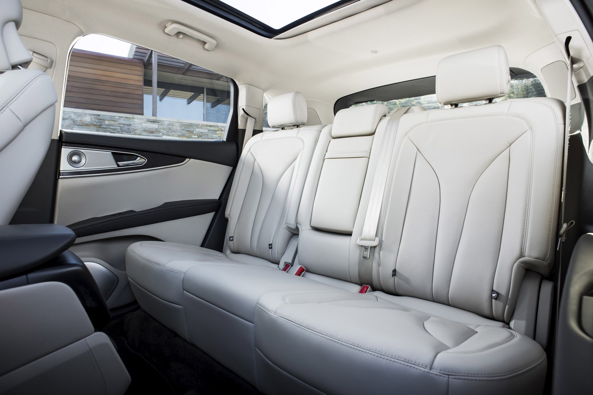 Lincoln-Nautilus-27 2019 Lincoln Nautilus Configurator Launched, Pricing Starts At $40,340