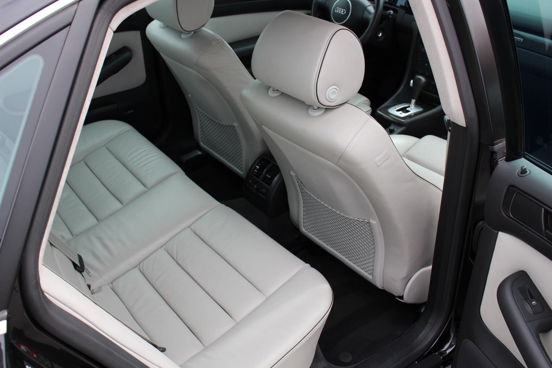 2003-audi-rs6-mtm-bat-46 MTM-Tuned 2003 Audi RS6 Sold For $36,000 At Online Auction