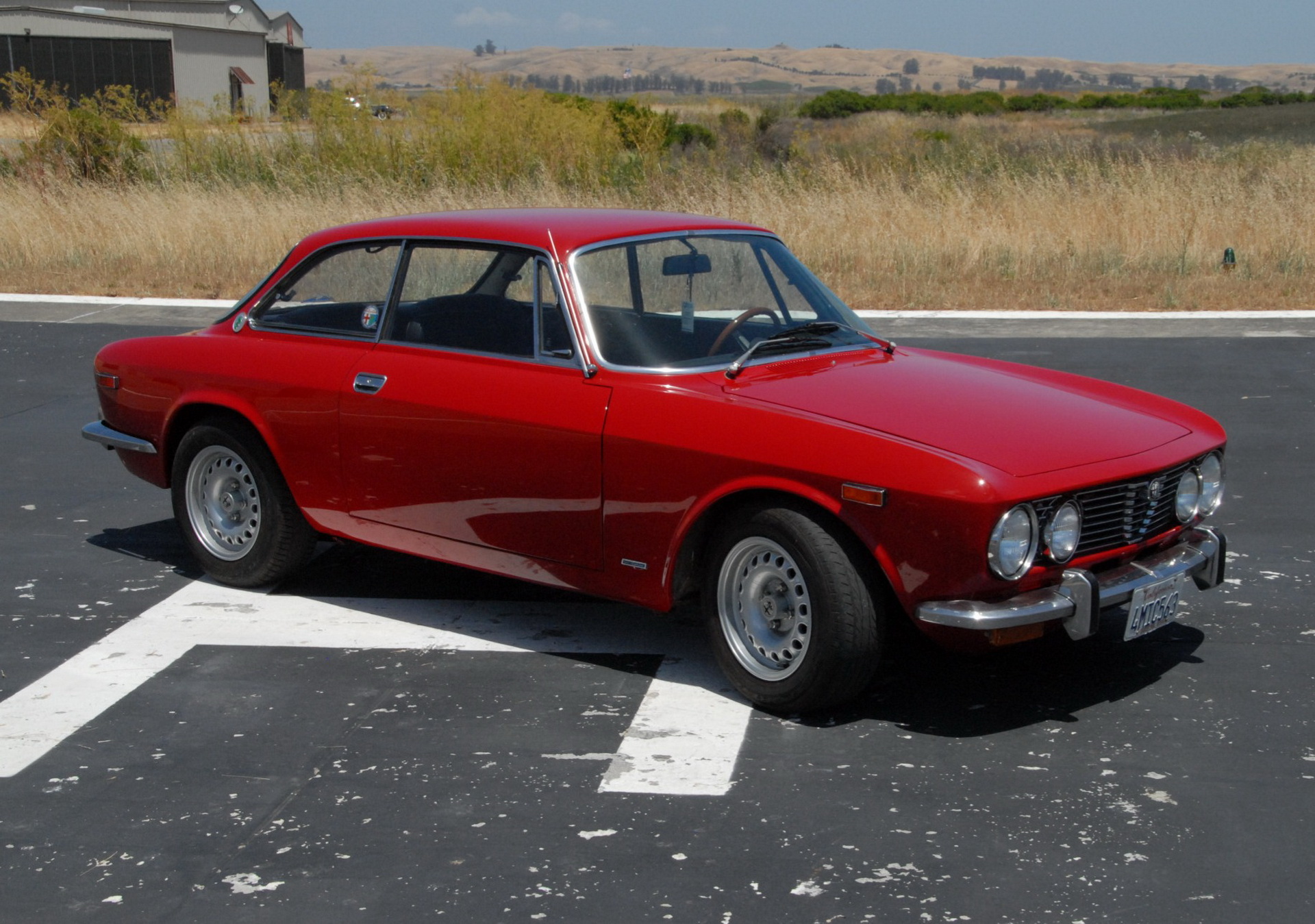 1974-alfa-romeo-gtv-bat-auction-2 Bid On This Alfa Romeo 2000 GT Veloce, Make Other Car Enthusiasts Jealous