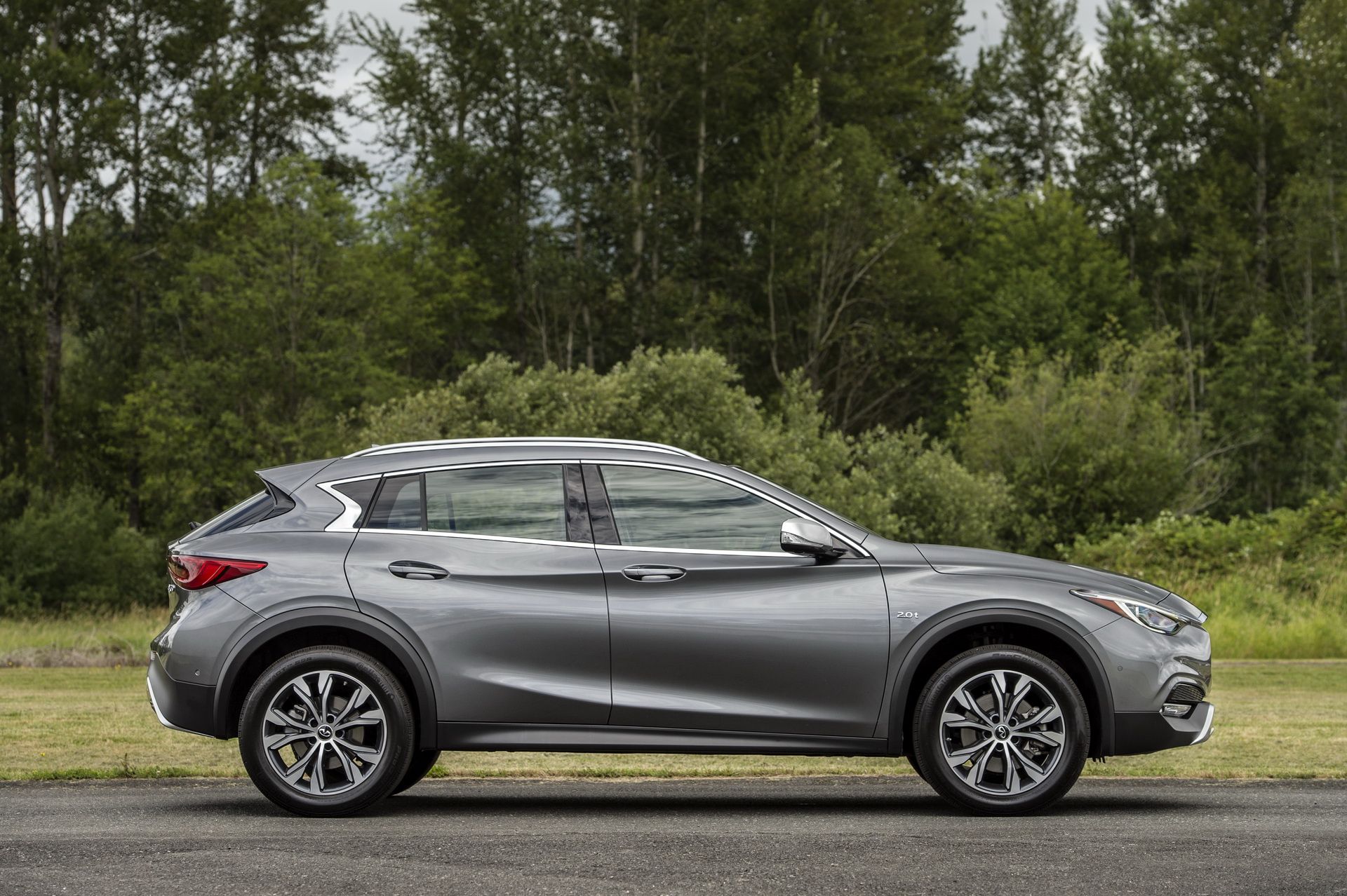 2018-infiniti-qx30-2 2018.5 Infiniti QX30 Adds More Equipment, Gets More Expensive