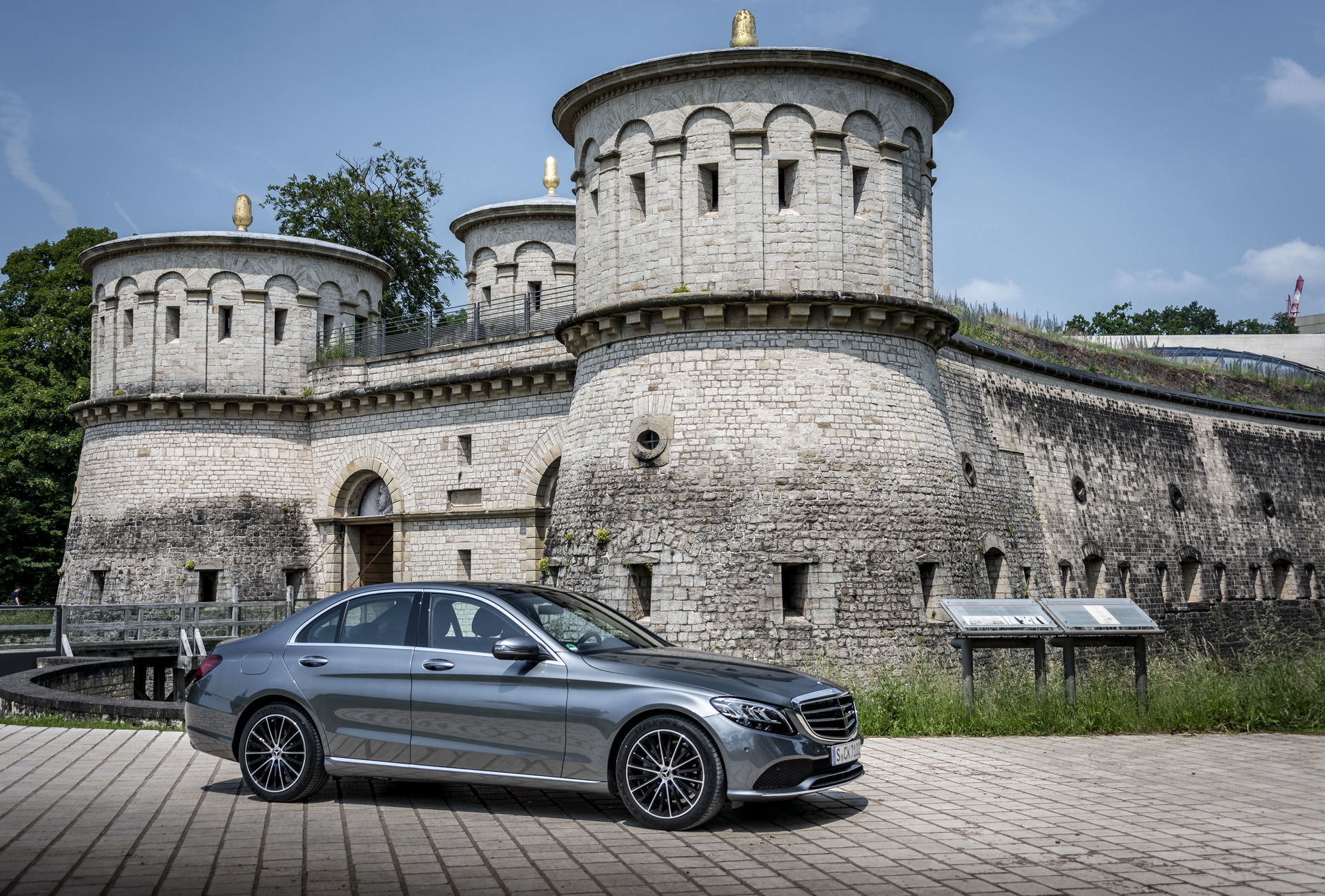 Mercedes_C-Class_09 2018 Mercedes C-Class Gains New 120HP Diesel For Entry-Level C180d
