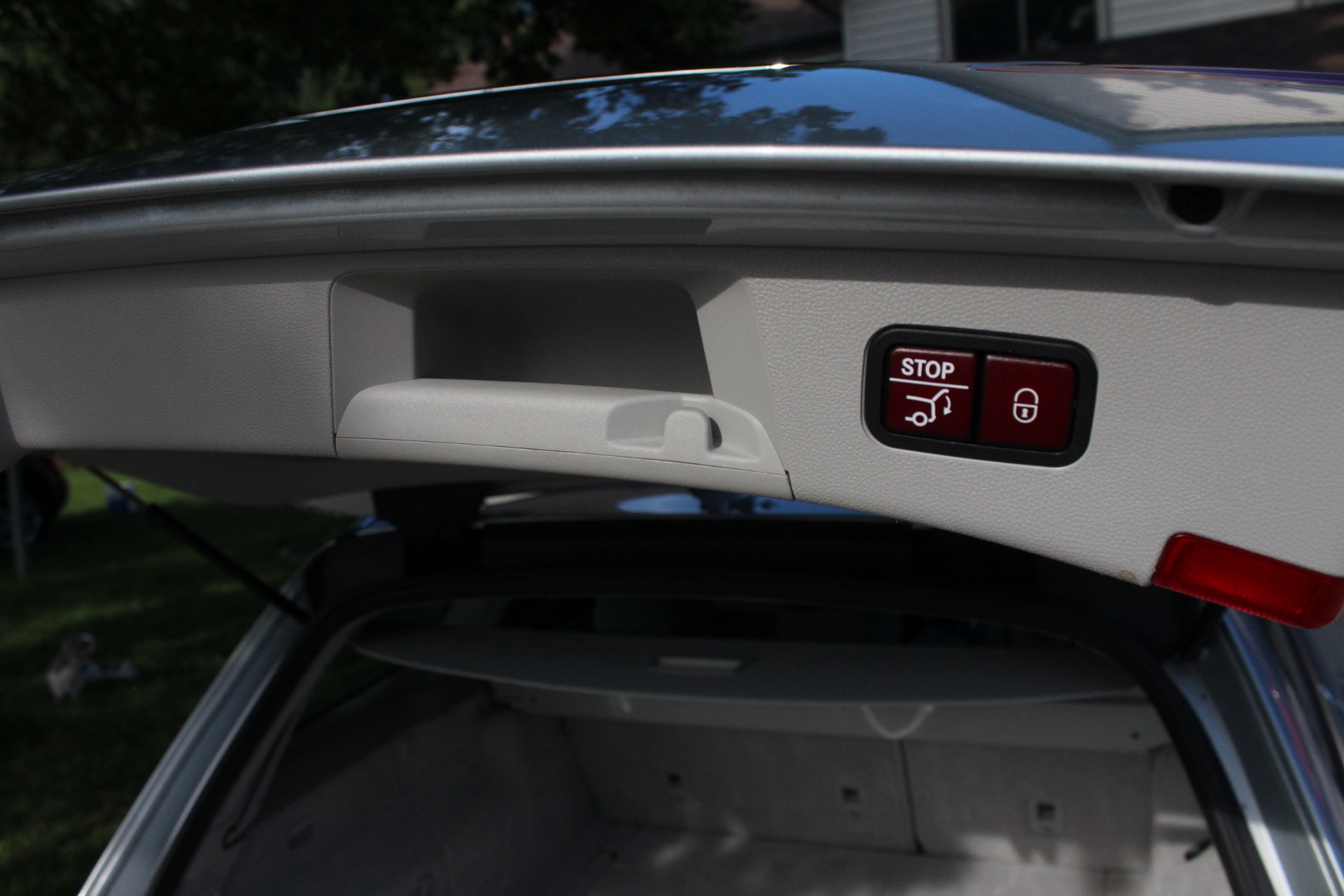 2012-mercedes-e63-wagon-used-bat-auction-31 Fully Loaded 2012 Mercedes E63 AMG Wagon Fails To Convince Bidders