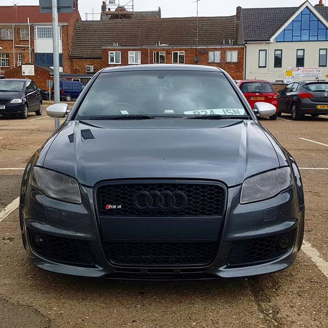 audi-rs4-b7-tuning-2 Who Needs Fireworks With This Fiery Audi RS4 In His Driveway?