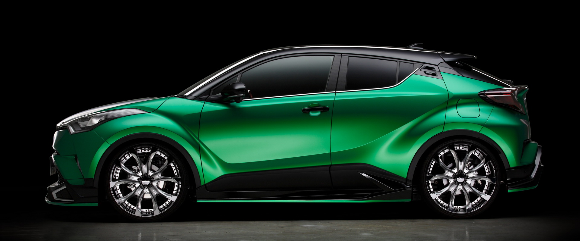 toyota-c-hr-wald-international-tuning-5 Toyota C-HR Puts On Its Menacing Face Courtesy Of Wald International