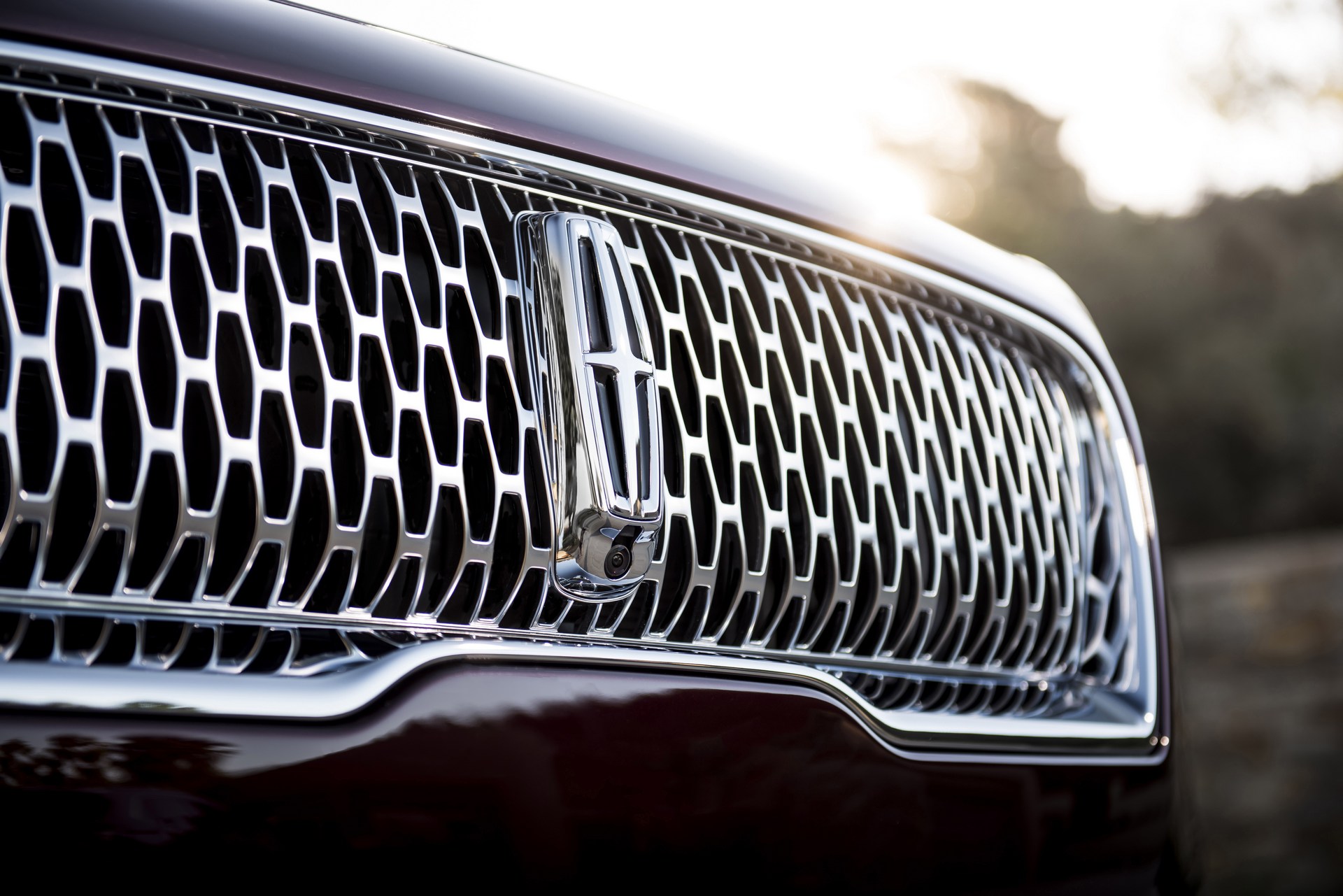 Lincoln-Nautilus-48 2019 Lincoln Nautilus Configurator Launched, Pricing Starts At $40,340