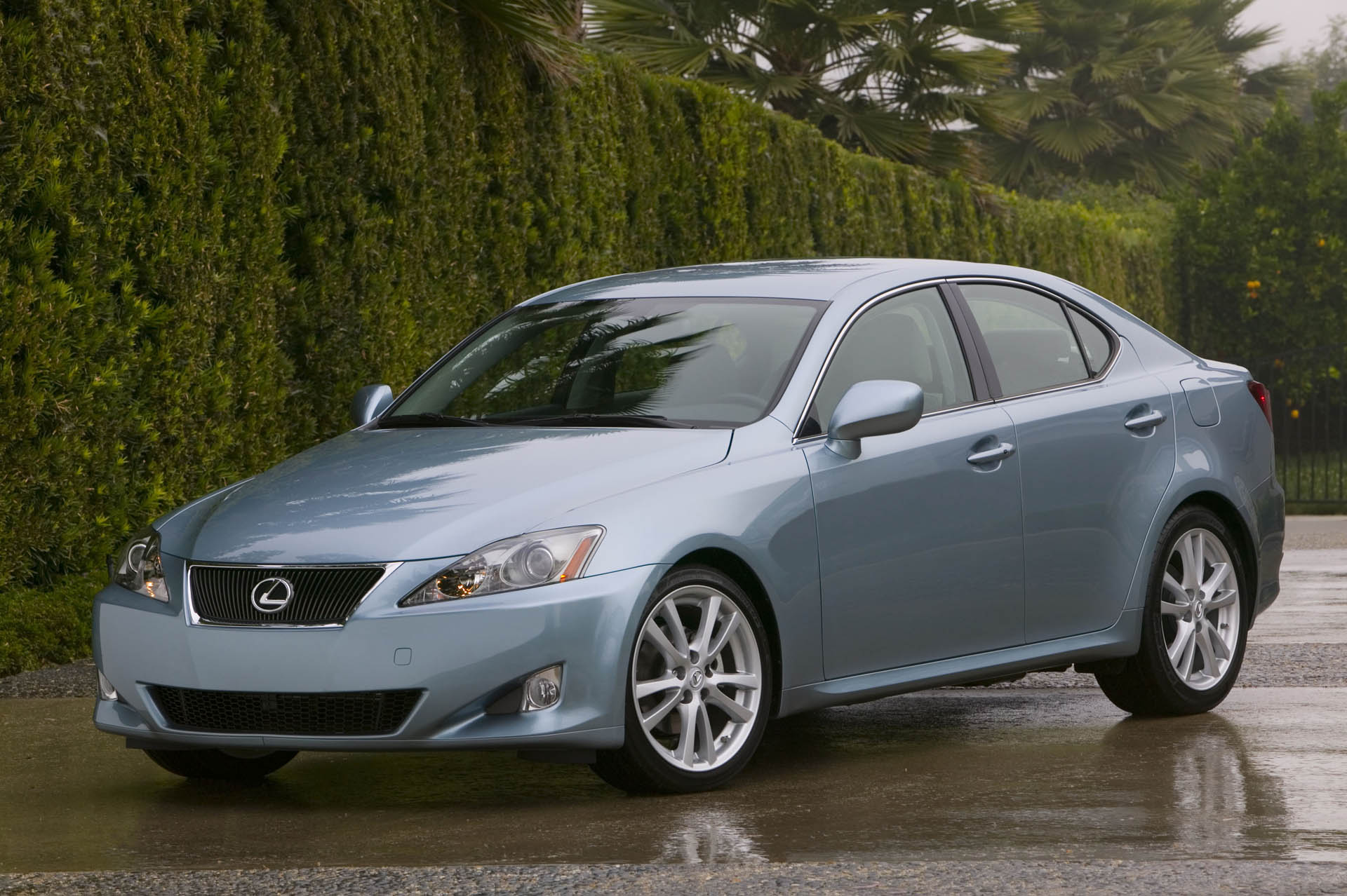 2006_IS_350_05 copy Warning: Your Lexus Is Or GS Could Be Leaking Fuel In The Engine Bay