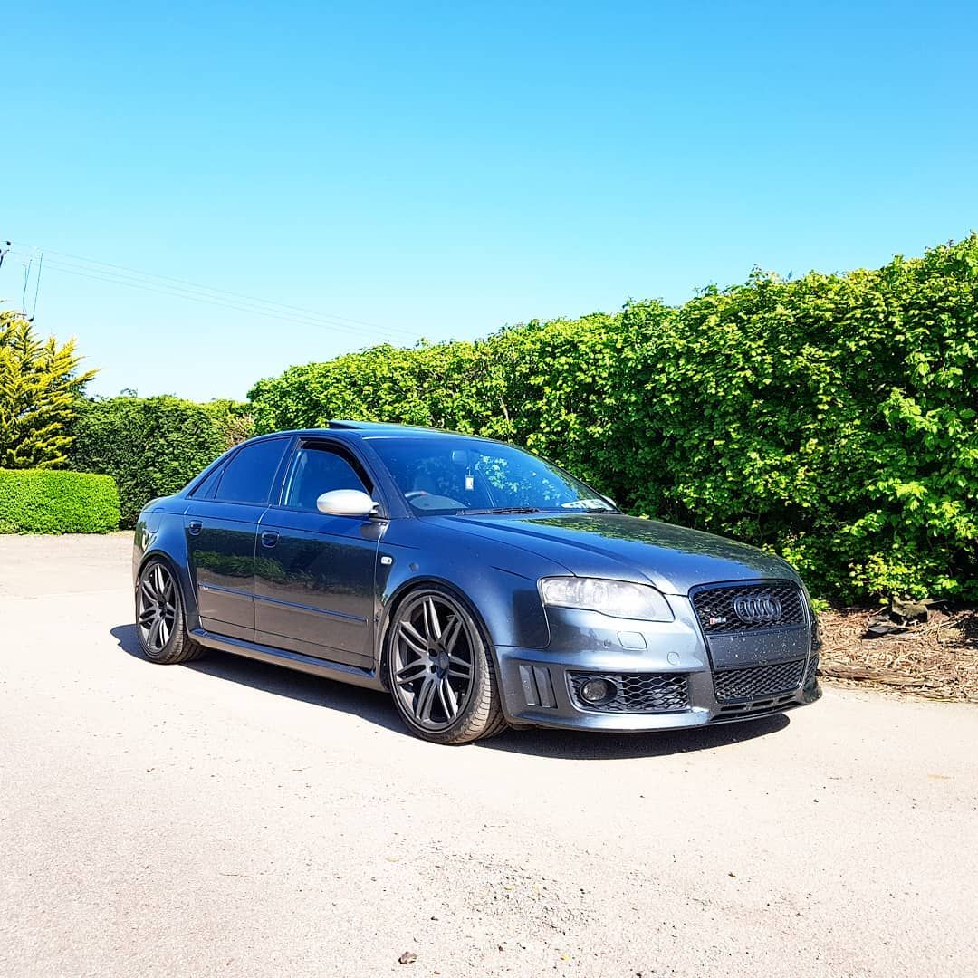 audi-rs4-b7-tuning-9 Who Needs Fireworks With This Fiery Audi RS4 In His Driveway?