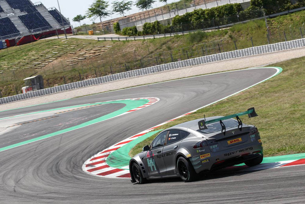 electric-gt-tesla-model-s-P100DL-17 copy Electric Racing Tesla Model S P100DL Unveiled At Catalunya
