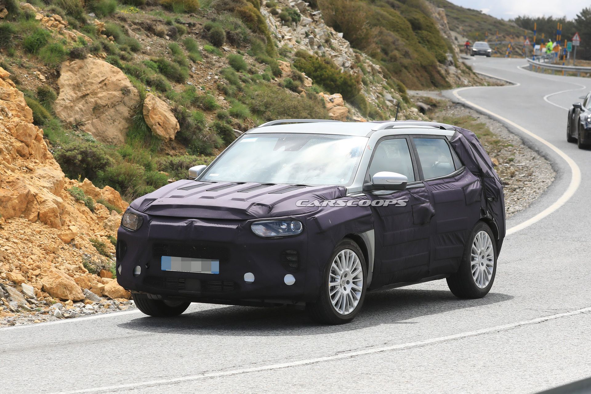 2019-ssangyong-korando-spy-37 All-New SsangYong Korando Will Usher In New Design Language