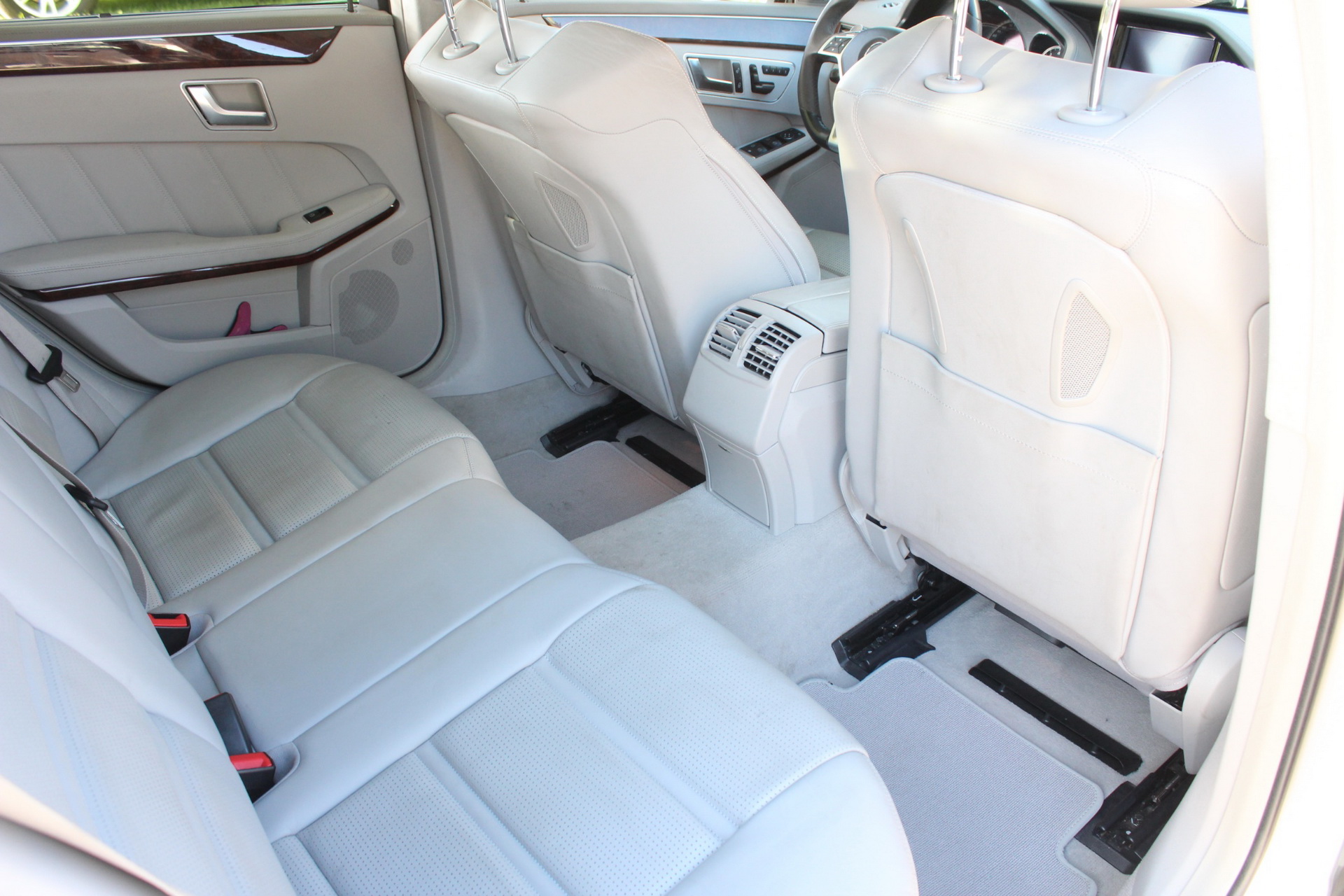 2012-mercedes-e63-wagon-used-bat-auction-43 Fully Loaded 2012 Mercedes E63 AMG Wagon Fails To Convince Bidders