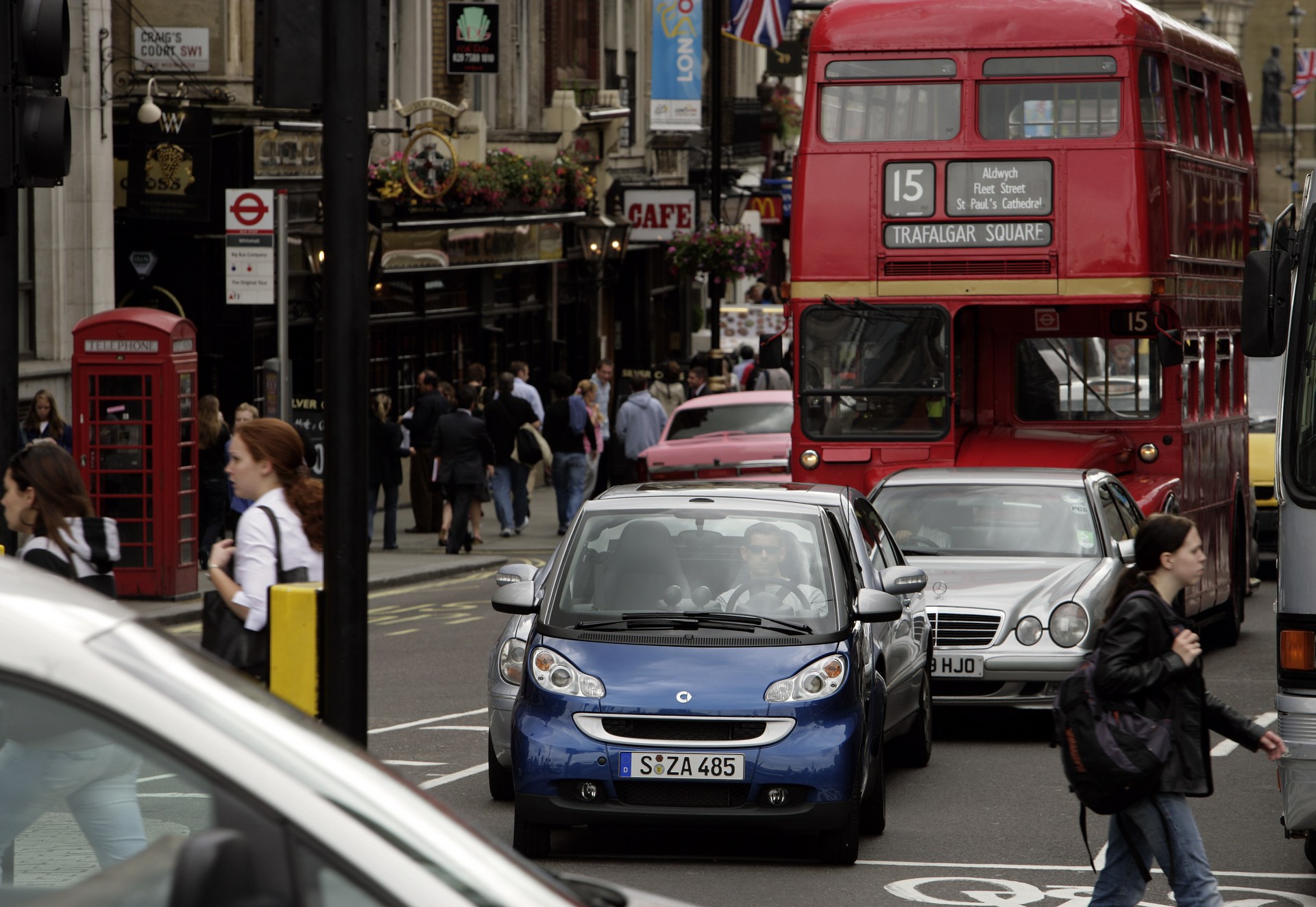 Smart-20th-Anniversary-13 Smart Celebrates 20 Years Of Production As EV Switch Causes Sales To Tumble
