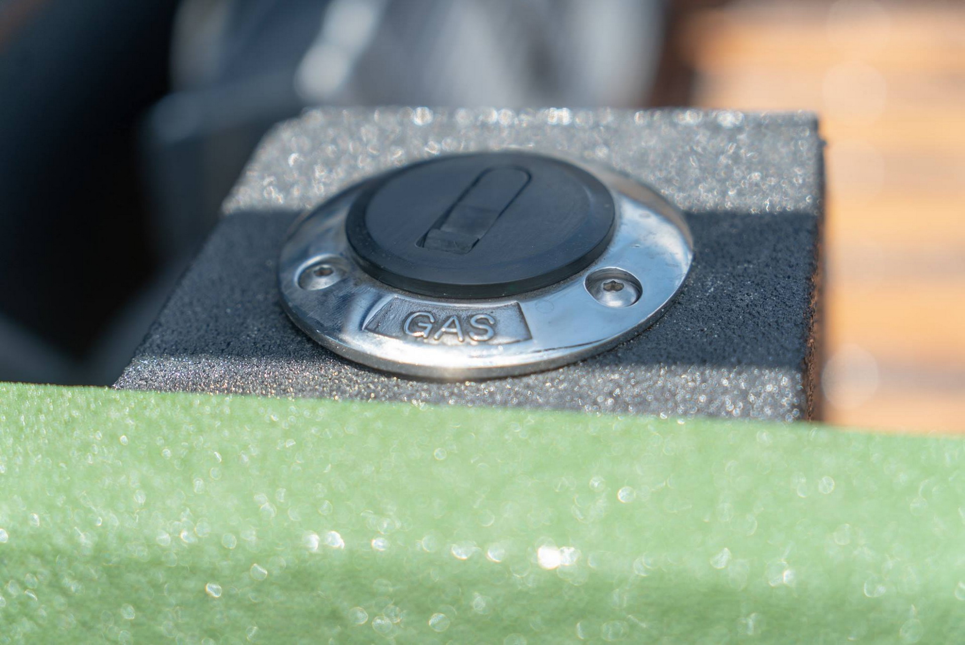 jeep-wrangler-6x6-bruiser-conversions-44 Bruiser Conversions 6×6 Is A Six-Wheel Jeep Wrangler With A 450HP LS3 V8