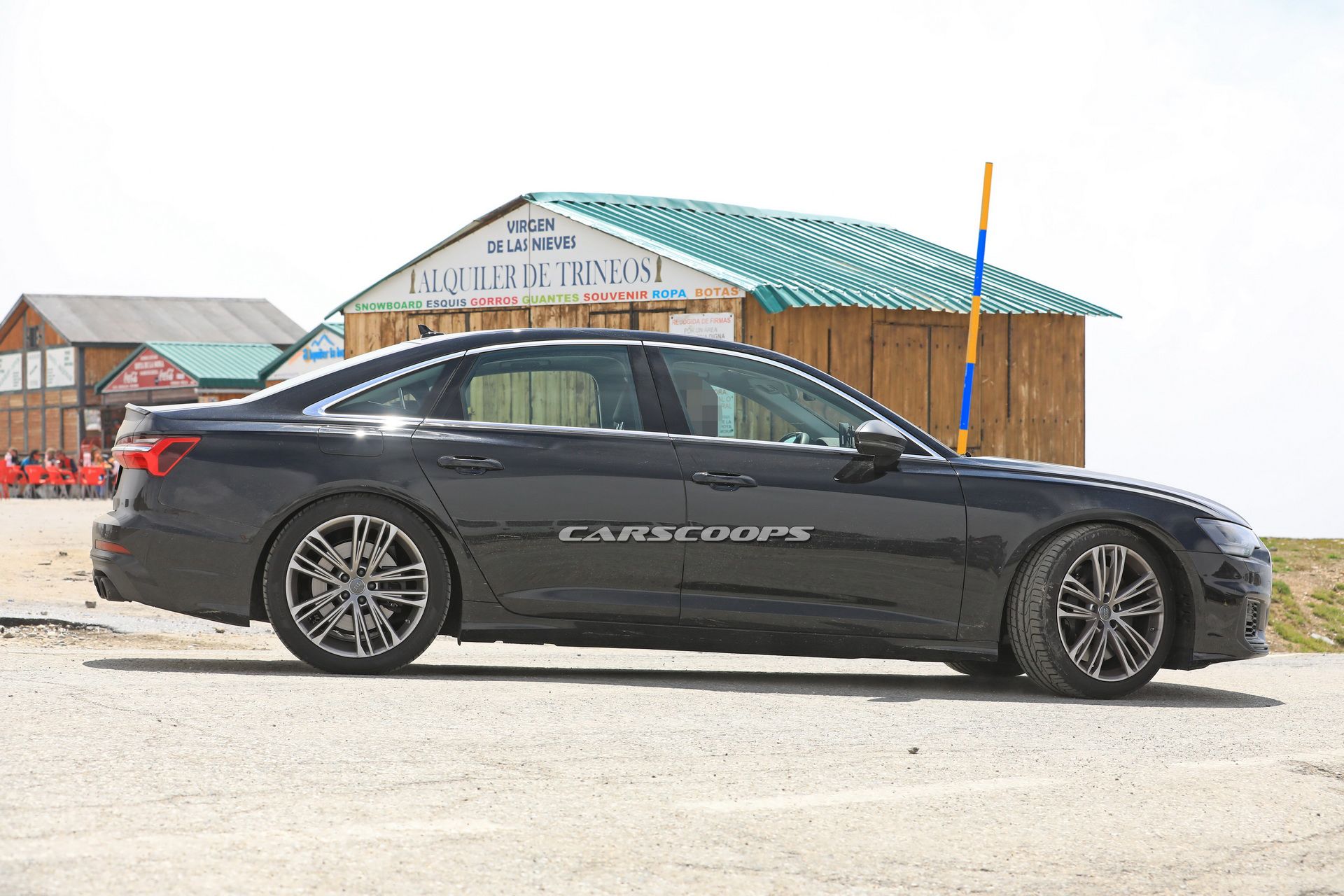 2019-audi-s6-spied-undiguised-11 All-New 2019 Audi S6 Throws Away (Most Of) Its Camo