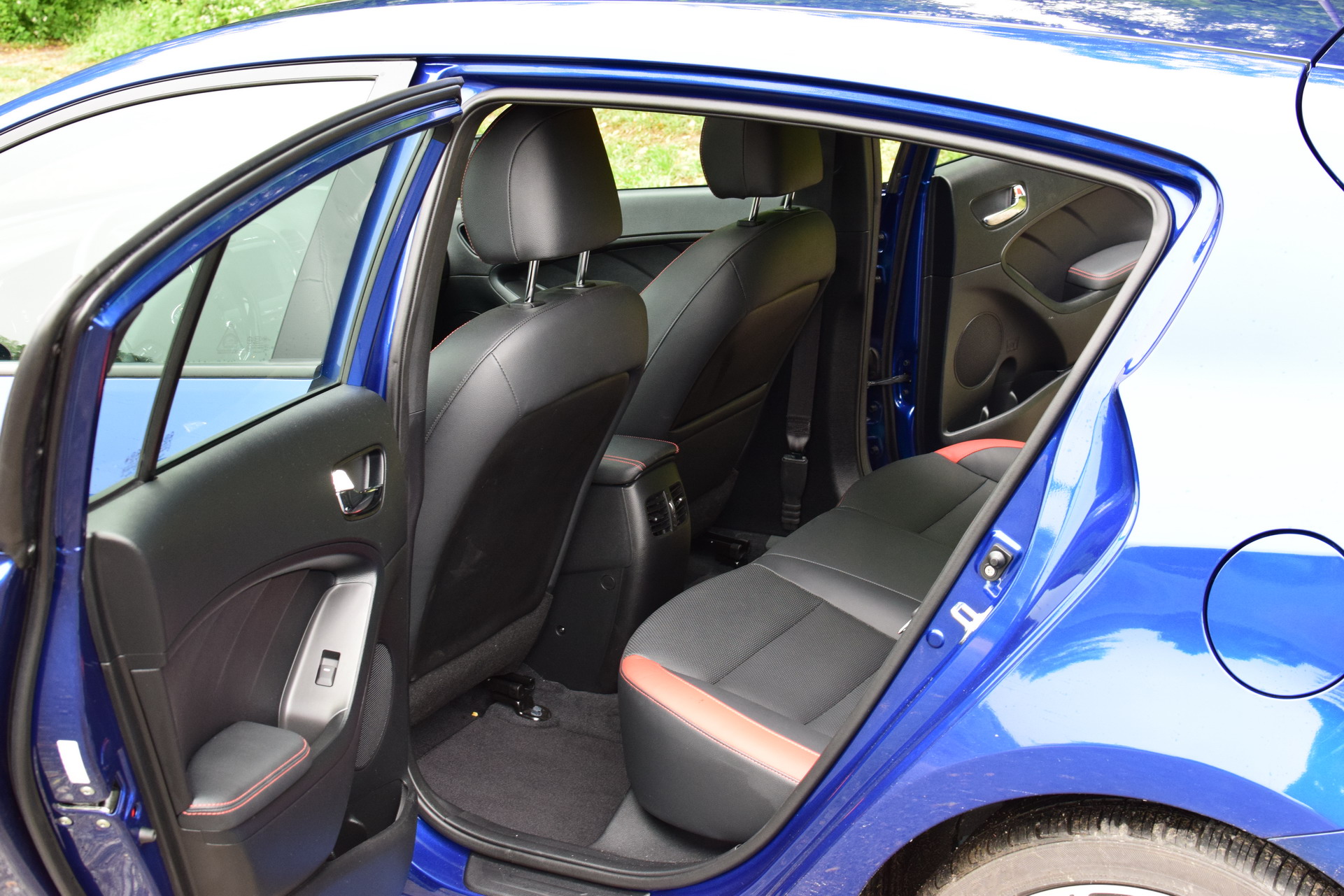 2018 Kia Forte5 SX 14 Review: 2018 Kia Forte5 SX With 201HP Turbo Is Not A Hot Hatch, But That’s OK