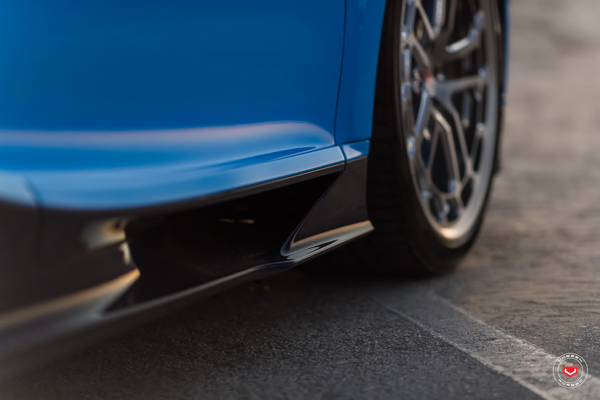 bugatti-chiron-vossen-wheels-71 Bugatti Chiron Tries On New Wheels For Size: Hot Or Not?