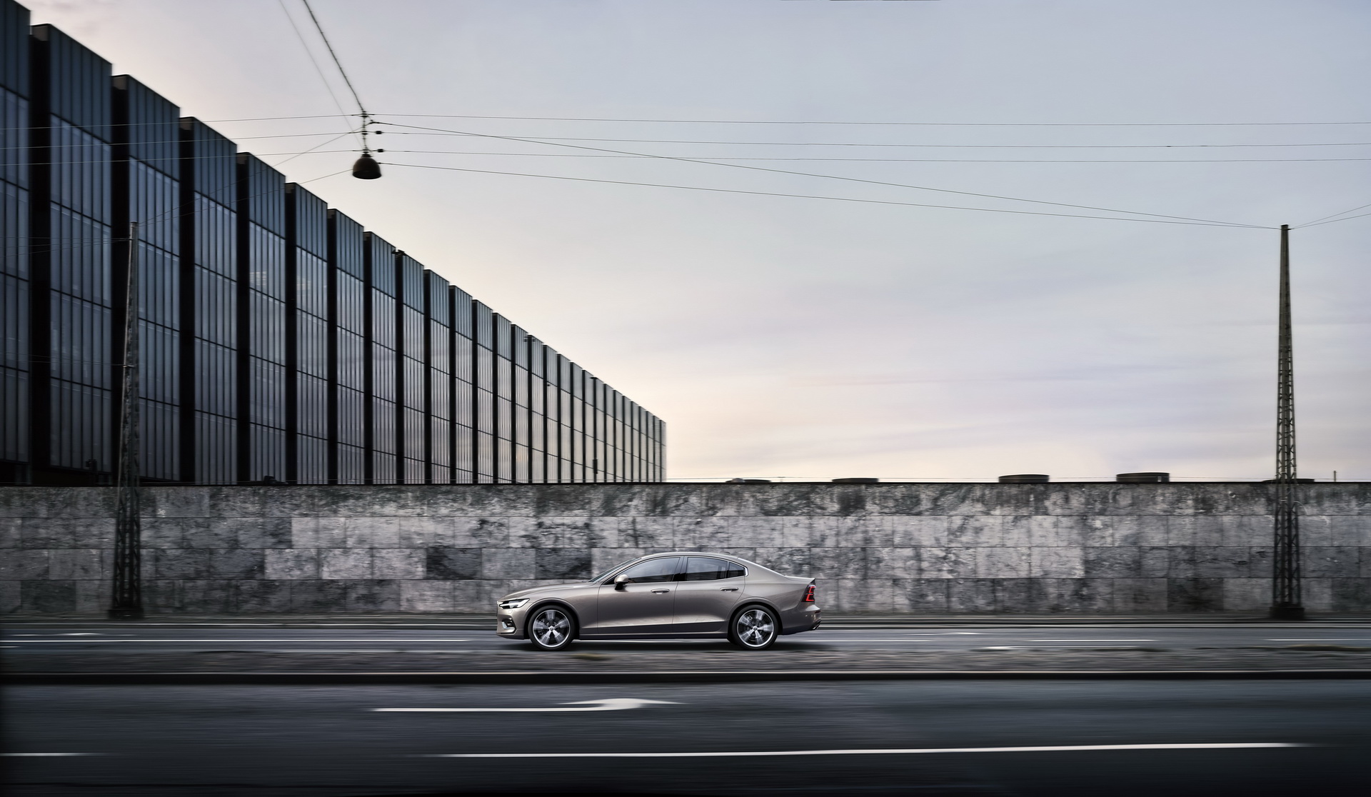 2019-volvo-s60-unveiled-62 New 2019 Volvo S60 Is A Sleek, American Made BMW 3-Series Fighter