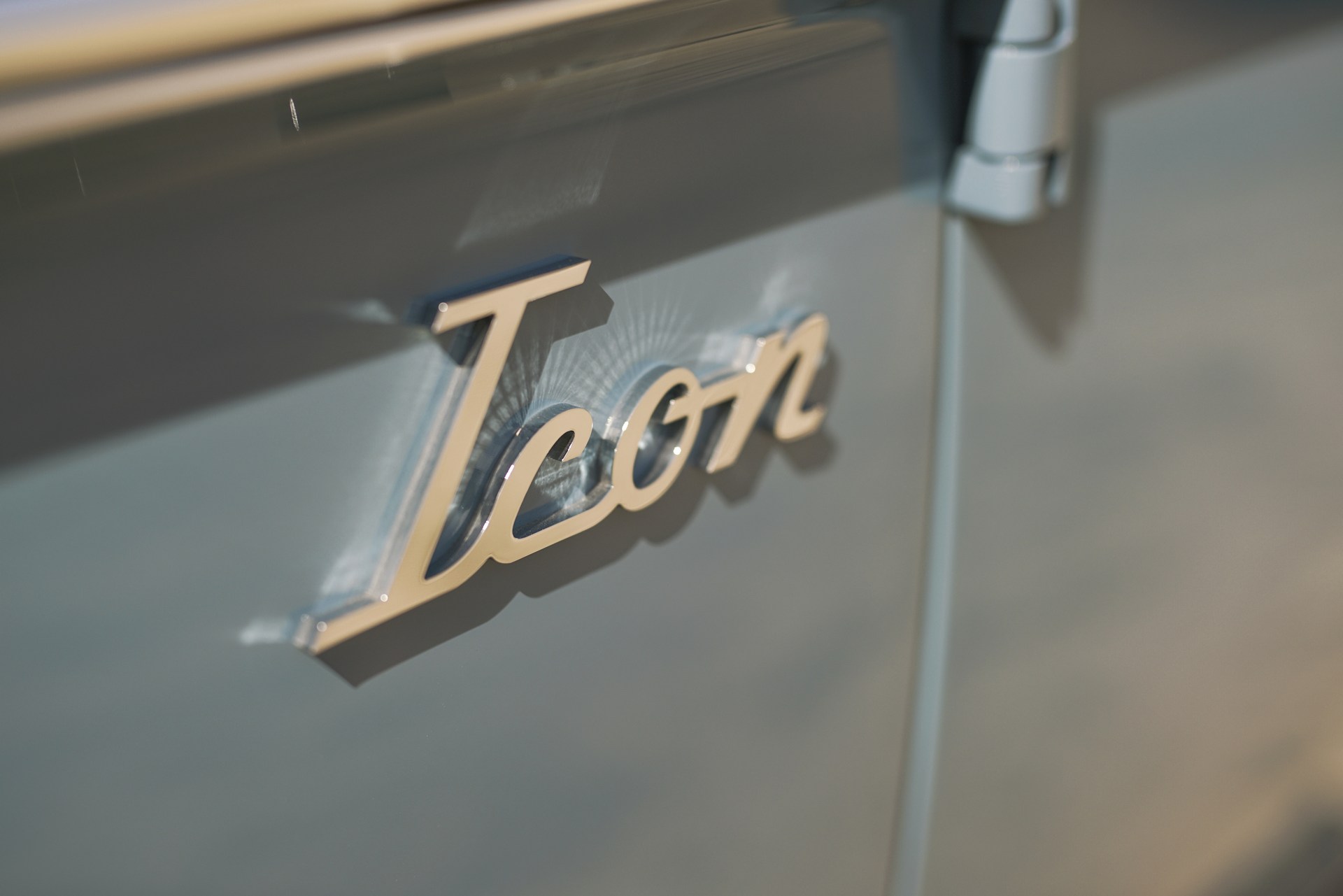 Icon-Ford-Bronco-Old-School-24 Why Wait For An All-New Ford Bronco When You Get Icon’s Old School BR